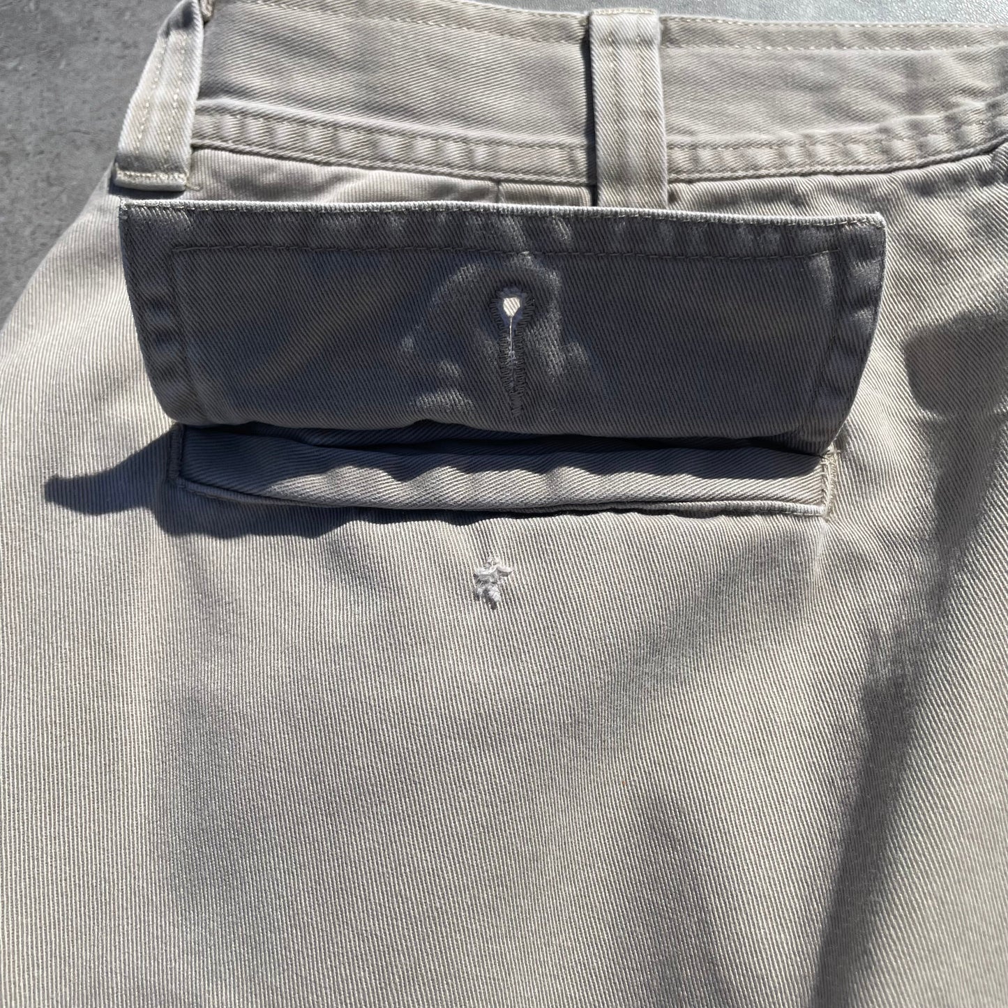 90s-00s Ralph Lauren Cream/Off-White Cargo Chino Pants 35x30 KiiChain Clothing