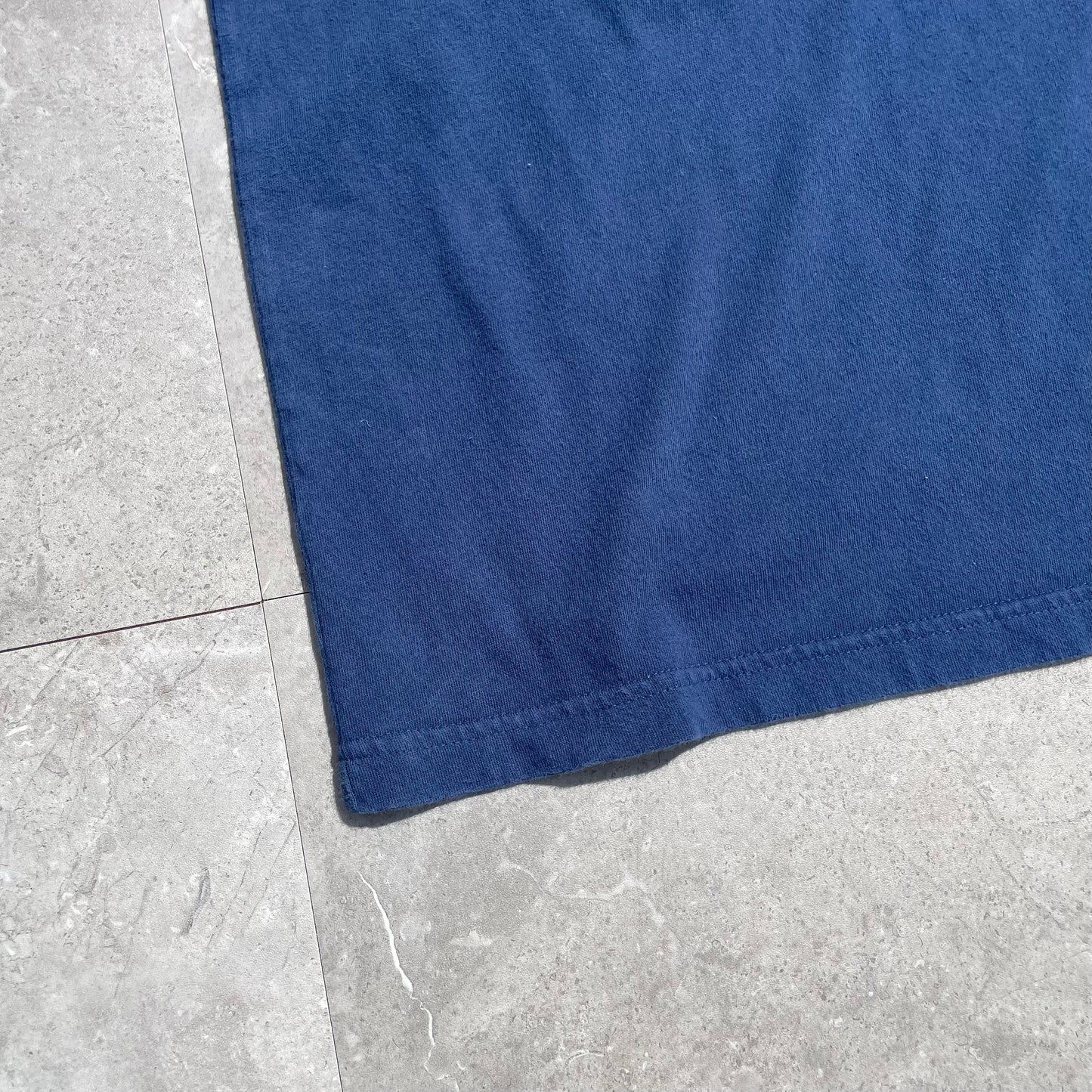 00s Tommy Bahama Double Up Graphic T-Shirt KiiChain Clothing