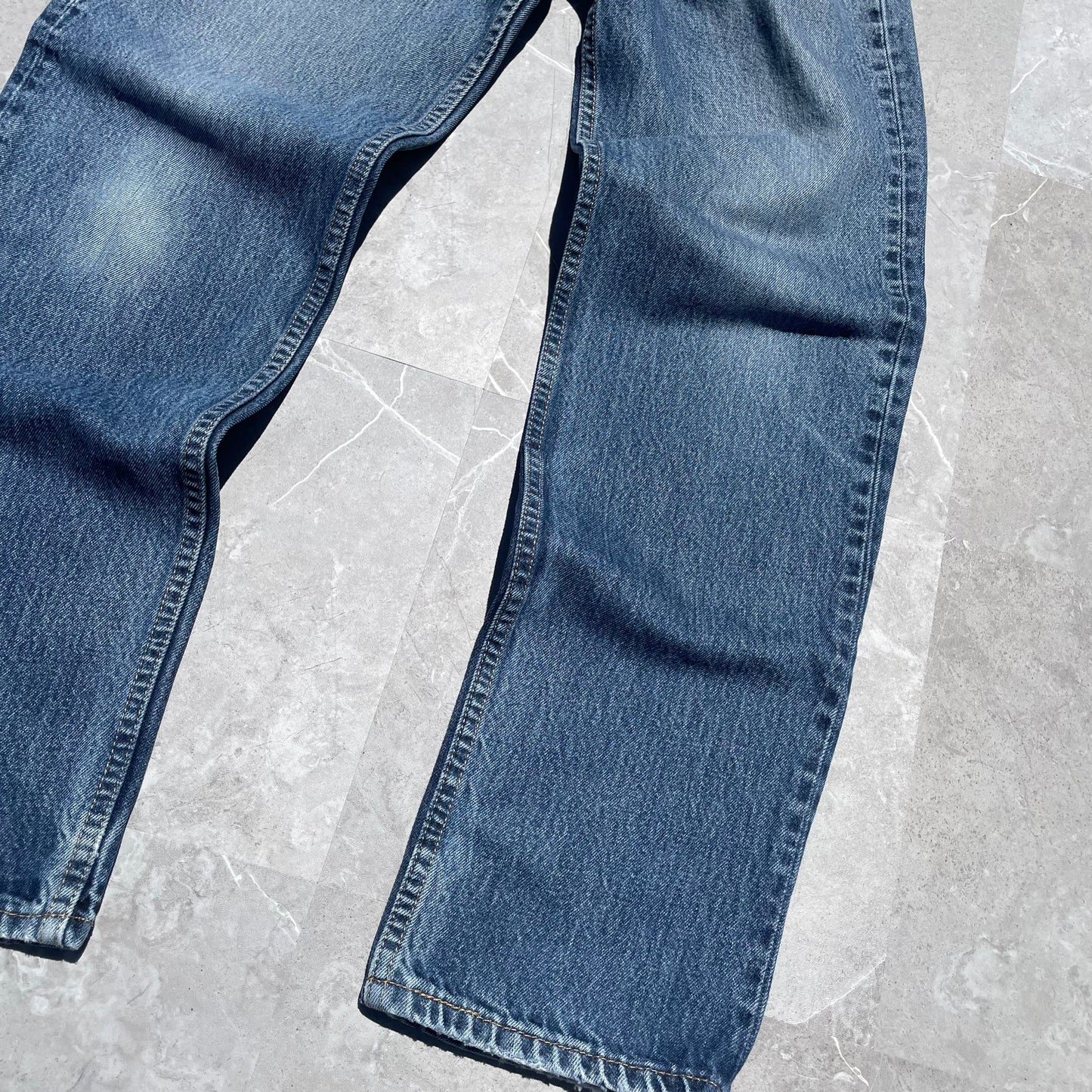 00s Levi’s 550 32x34 KiiChain Clothing