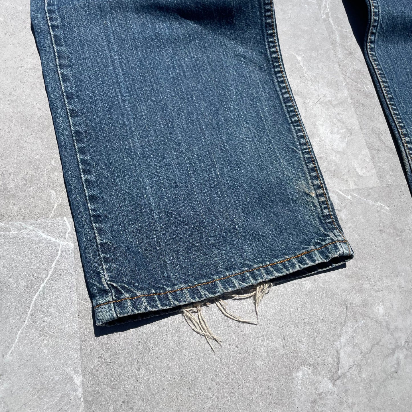 00s Levi’s 559 Repaired Denim 34x34 KiiChain Clothing