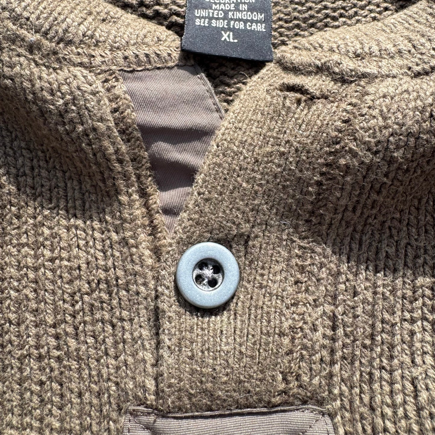 00s Eddie Bauer Made in UK Olive Green/khaki Henley Neck Cotton Knit
