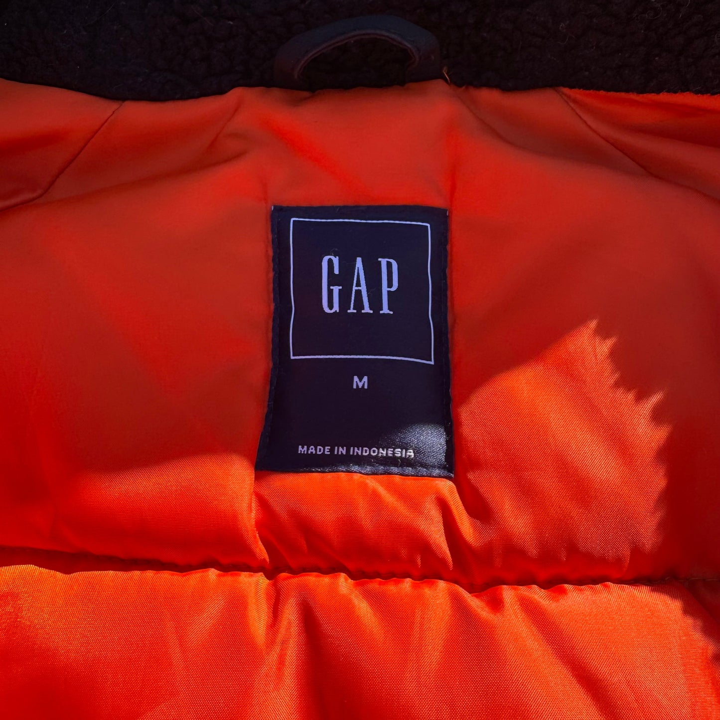 00s GAP Heavy Weight Hooded Puffer Jacket KiiChain Clothing
