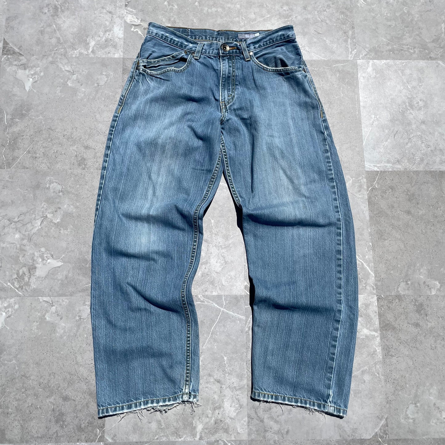 00s Levi’s Silver Tab Baggy Fit Denim 30x30 KiiChain Clothing