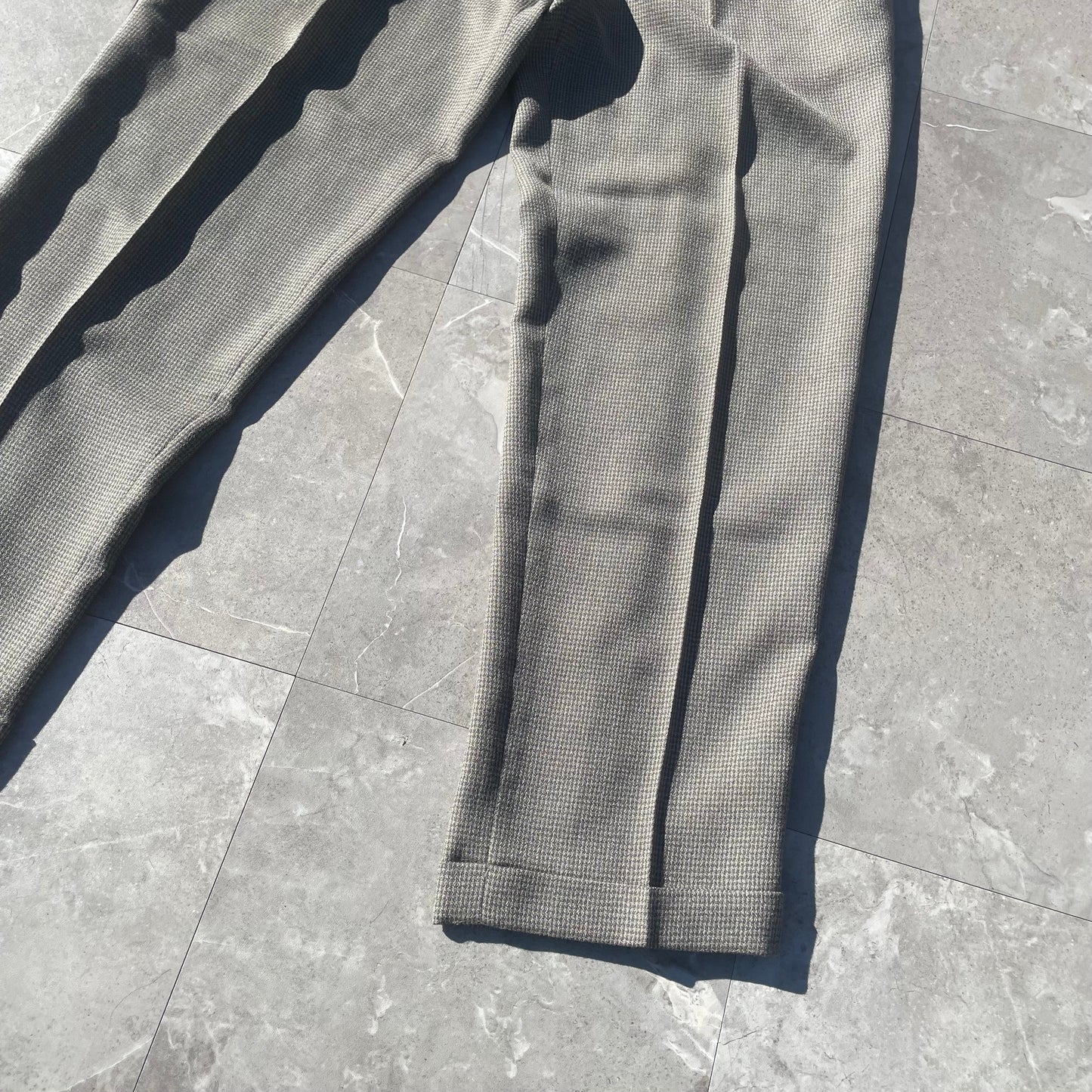 80s-90s Dockers’ Made in USA Two-Tuck Pleated Wool-Blend Slacks 32x32 KiiChain Clothing