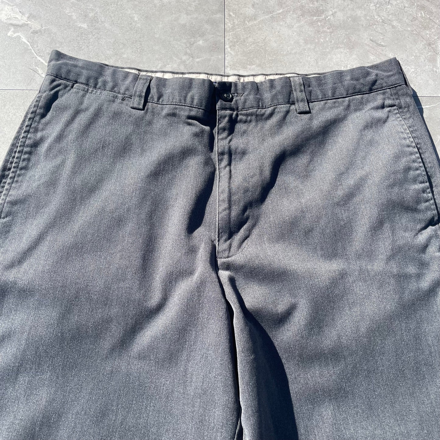00s Gap Washed Gray/Black Loose Fit Pants 38x32 KiiChain Clothing