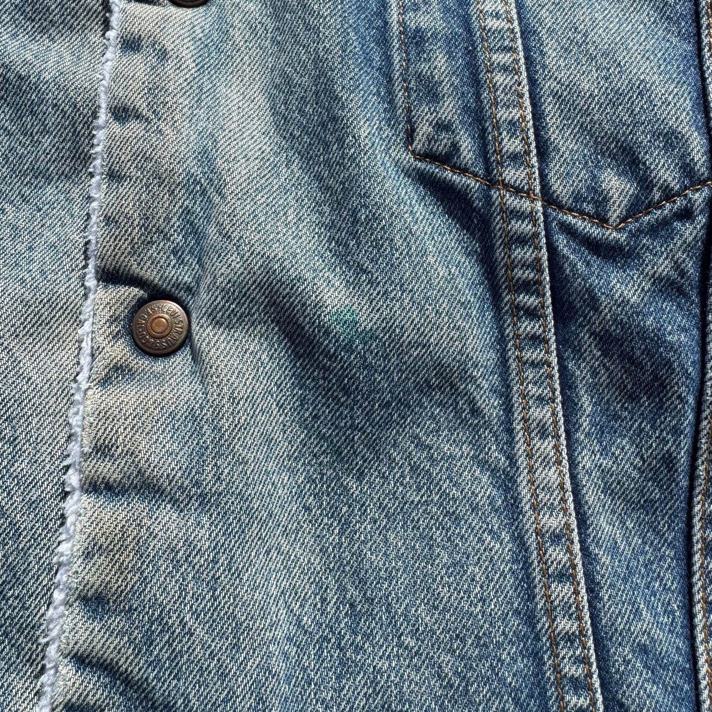 90s Levi's Made in USA Pile Lined Denim Jacket KiiChain Clothing