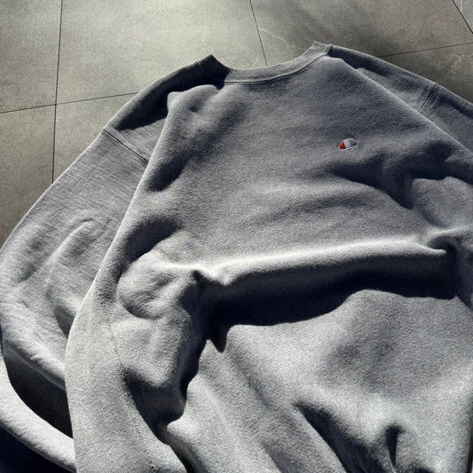 90s Champion Reverse Weave Gray White-Logo Sweatshirt KiiChain Clothing