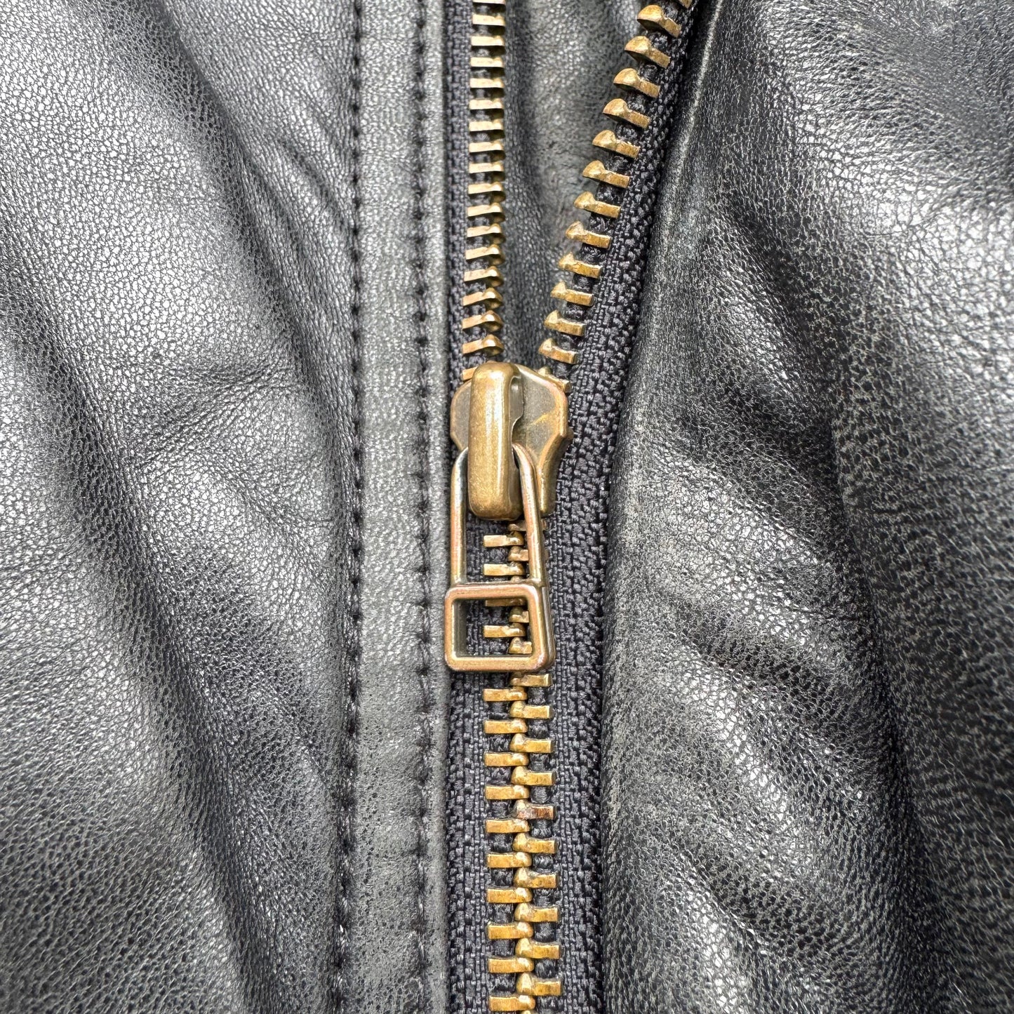 90s Eddie Bauer Leather Down Jacket KiiChain Clothing