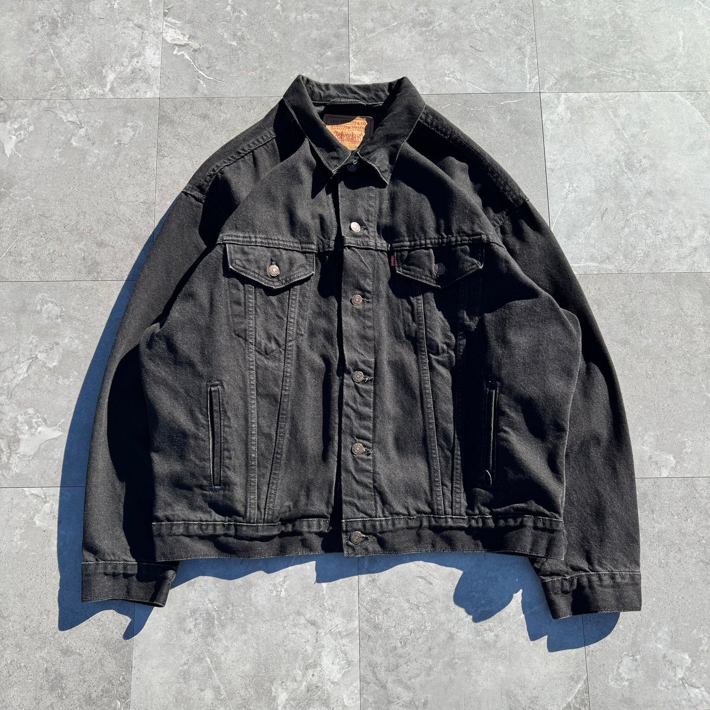 90s Levi's 70507-4159 Made in USA Black Denim Jacket KiiChain Clothing