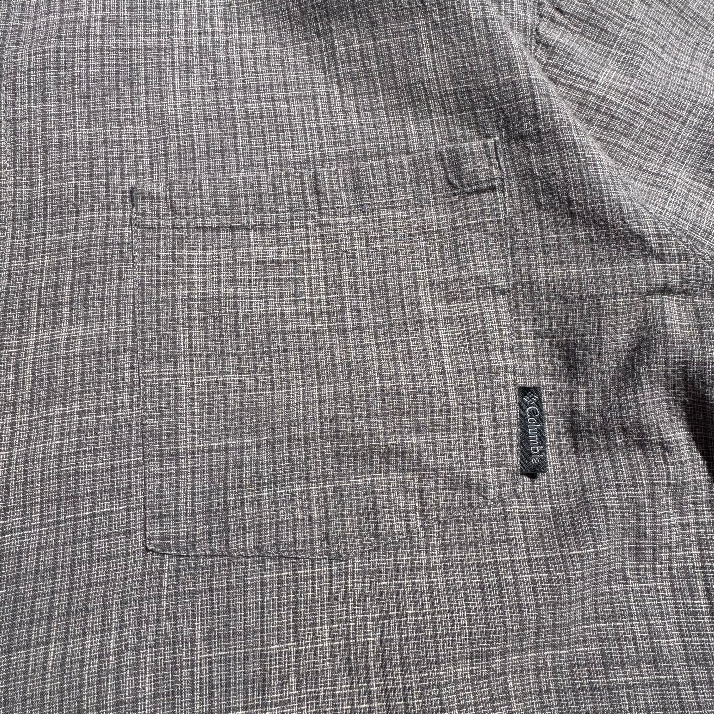 00s Columbia Regular Fit Cotton Short Sleeve Shirt KiiChain Clothing