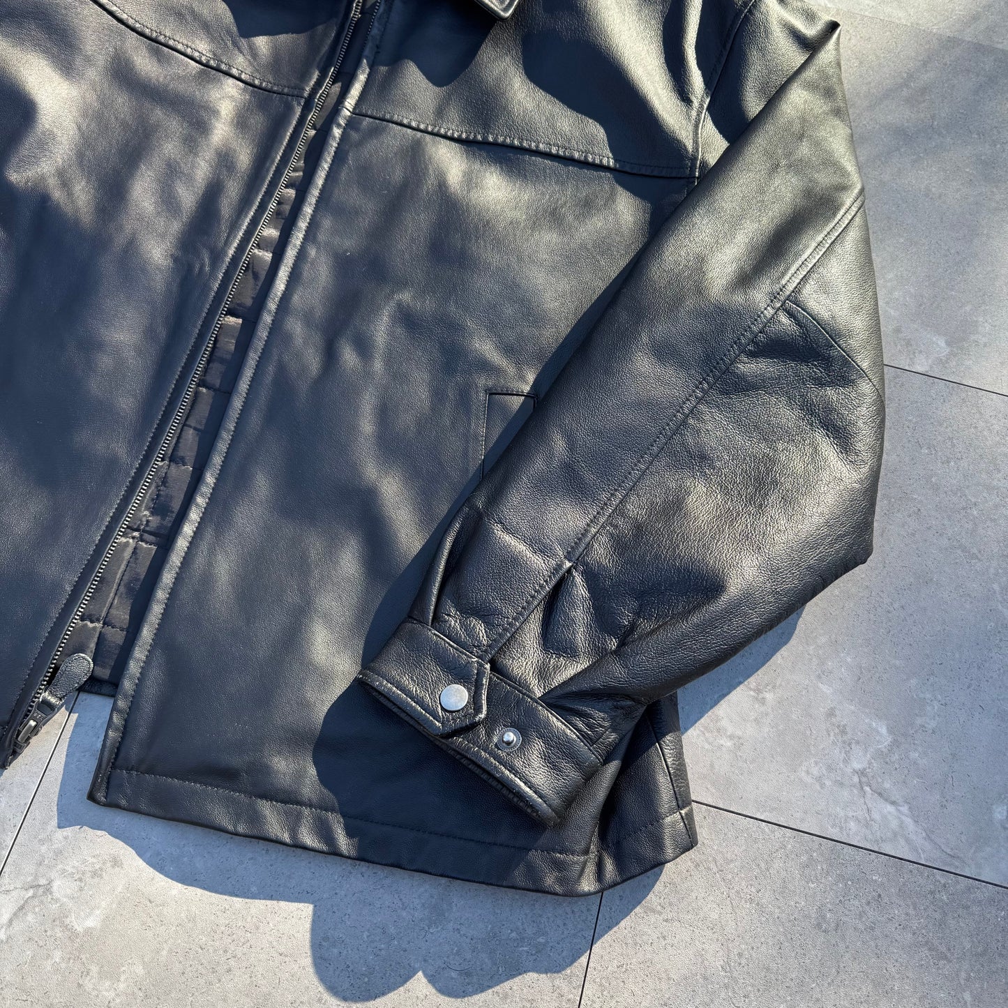 90s-00s St. John's Bay Black Leather Jacket KiiChain Clothing