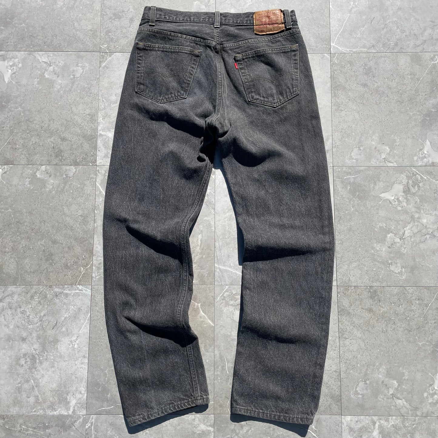 90s Levi's 501 Made in USA Black Denim 34x32 KiiChain Clothing