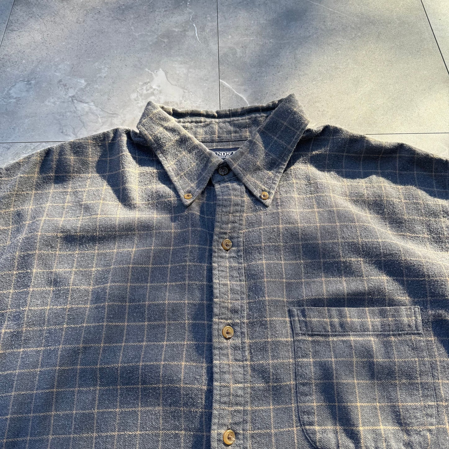 90s Lands' End Faded Gray Checkered Button Down Flannel Shirt KiiChain Clothing