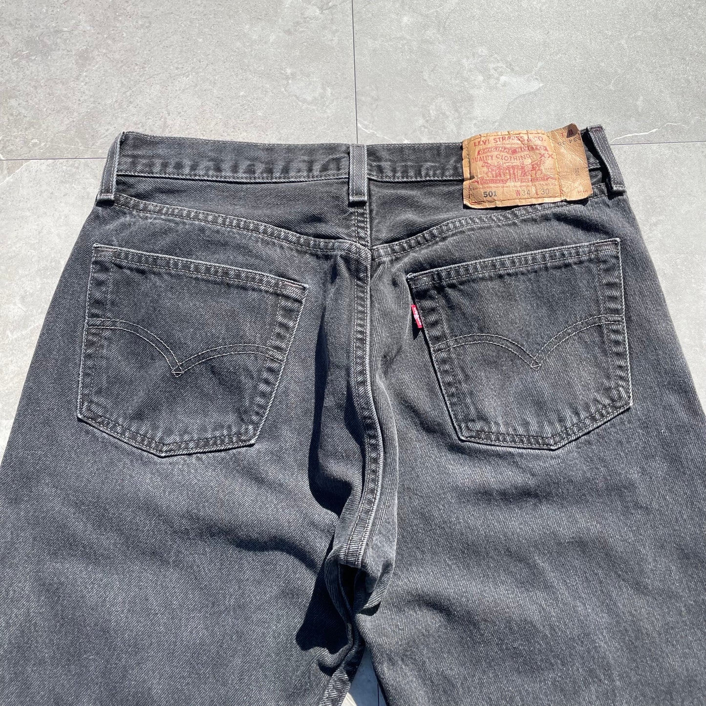 90s Levi's 501 Made in USA Black Denim 34x30 KiiChain Clothing