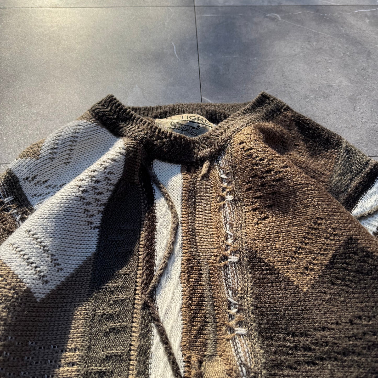 90s Le Tigre Coogi-Style 3D Design Knit