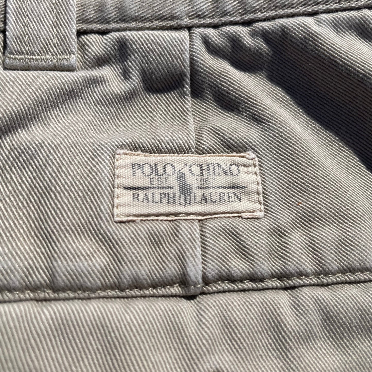 90s-00s Ralph Lauren Cream/Off-White Cargo Chino Pants 35x30 KiiChain Clothing