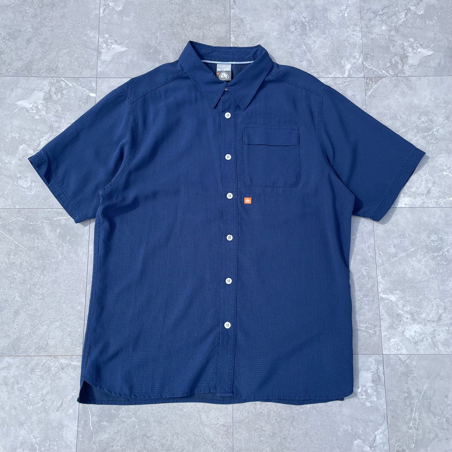 00s Nike ACG Short Sleeve Shirt KiiChain Clothing