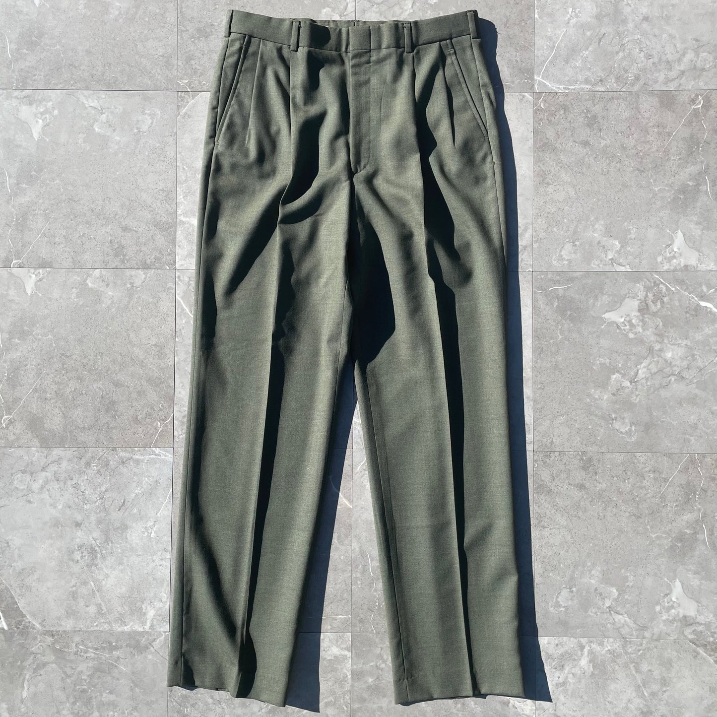 90s Lands' End Olive Green Two-Tuck Pleated Wool Slacks Size 34 KiiChain Clothing