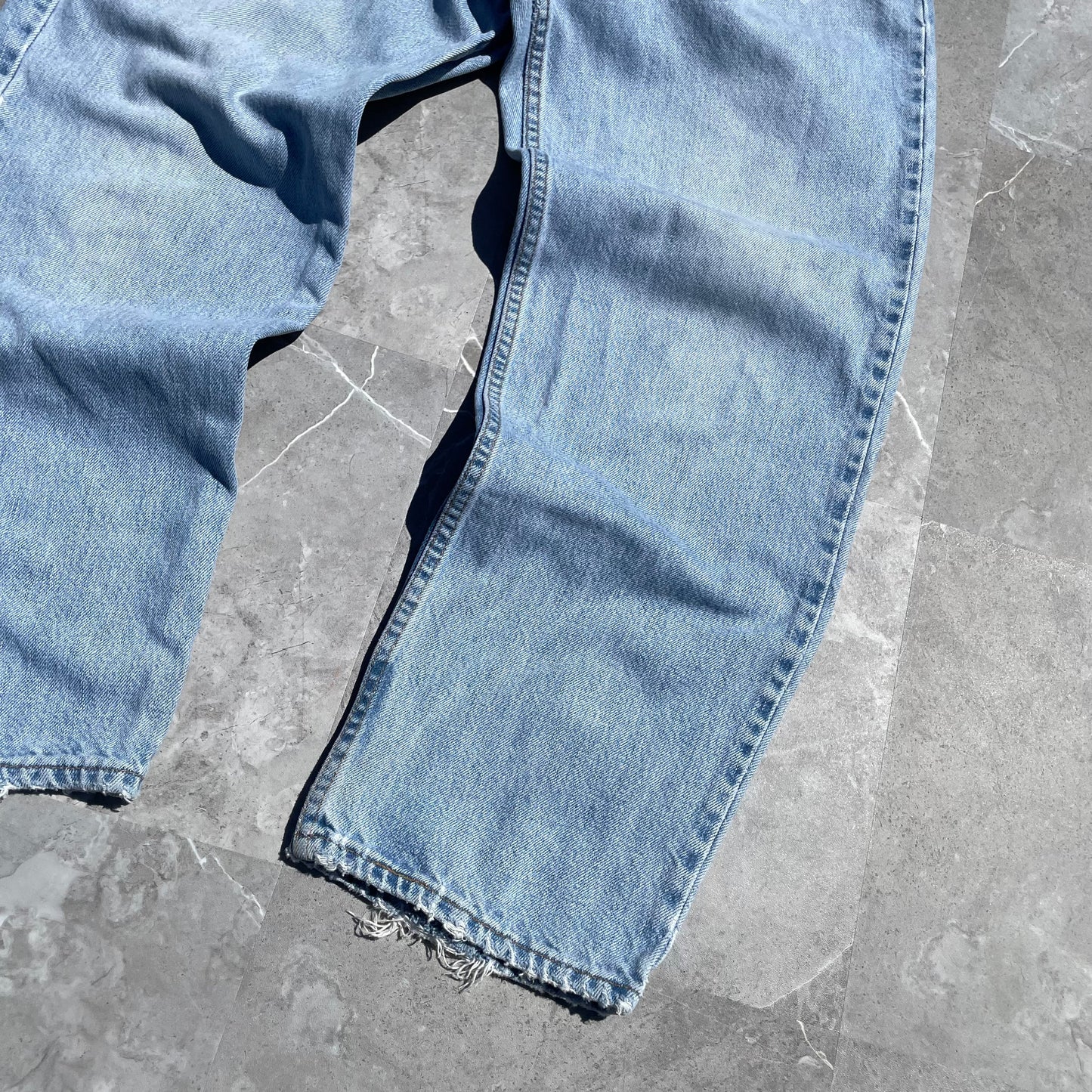 90s Levi’s 550 Made in USA 36x30 KiiChain Clothing