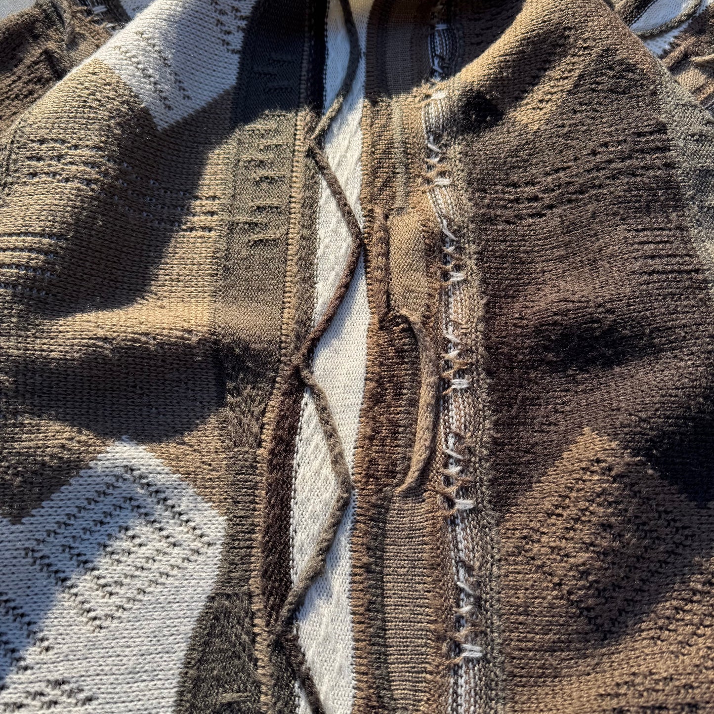 90s Le Tigre Coogi-Style 3D Design Knit