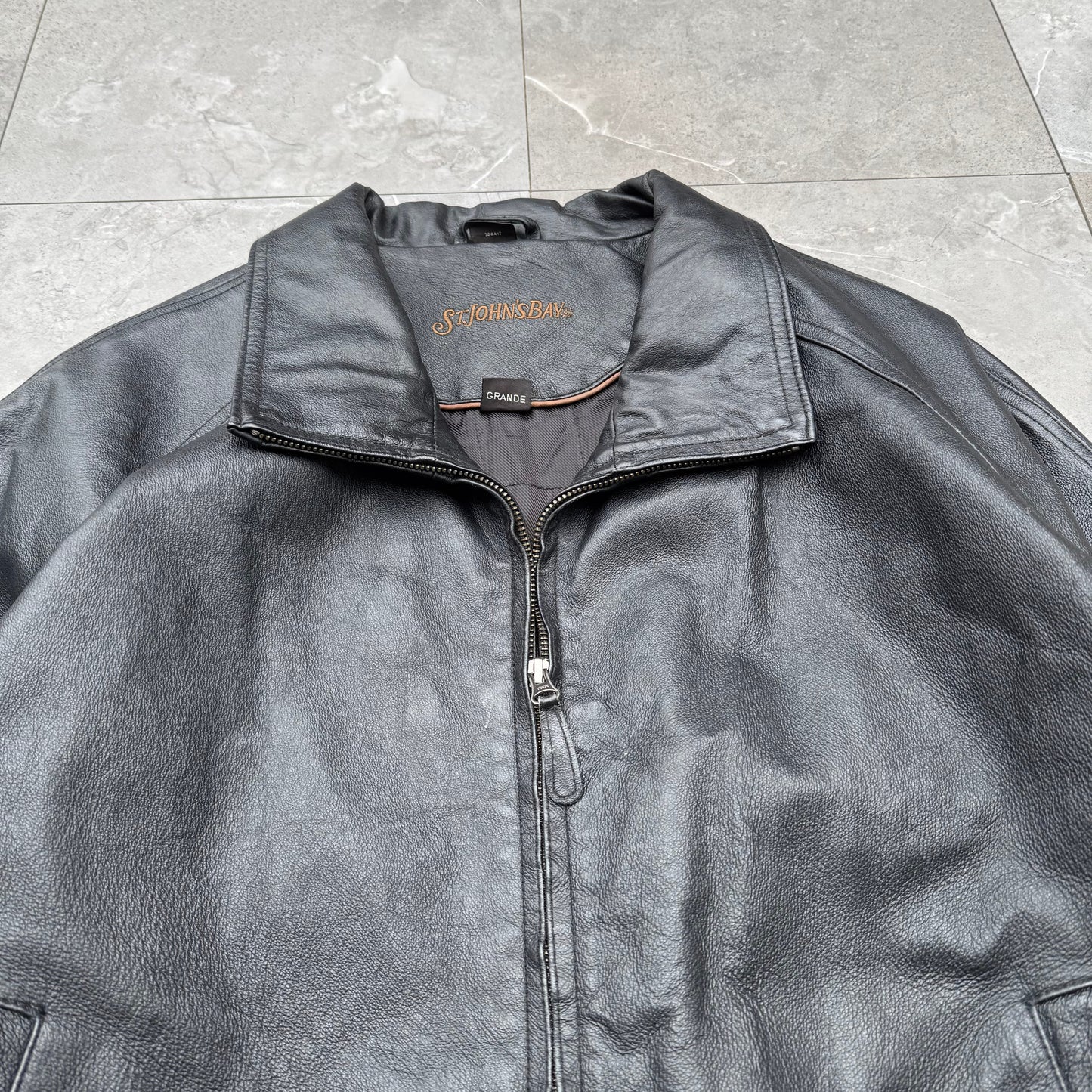 90s-00s St. John's Bay Raglan Black Leather Jacket KiiChain Clothing