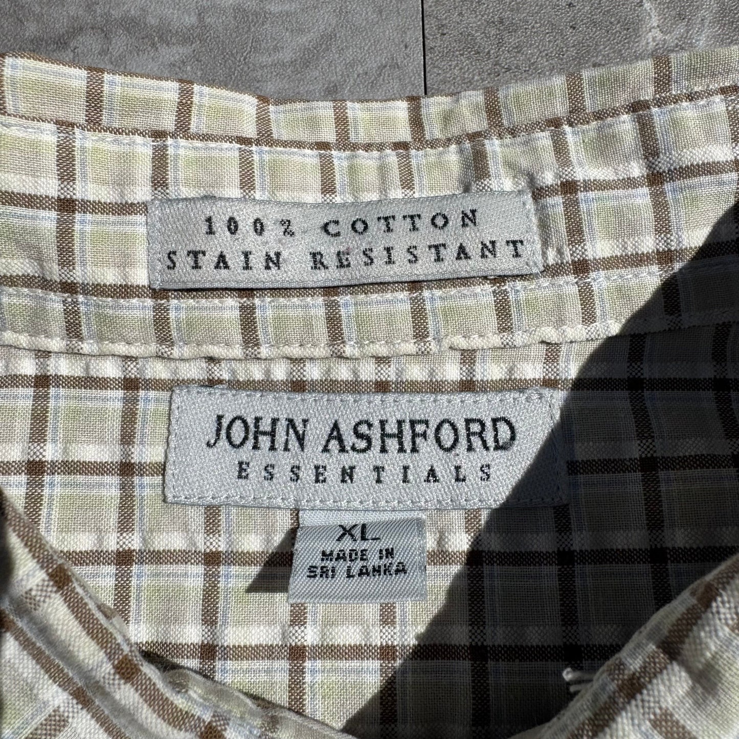90s-00s John Ashford Cream Seersucker Checkered Cotton Short Sleeve Shirt KiiChain Clothing