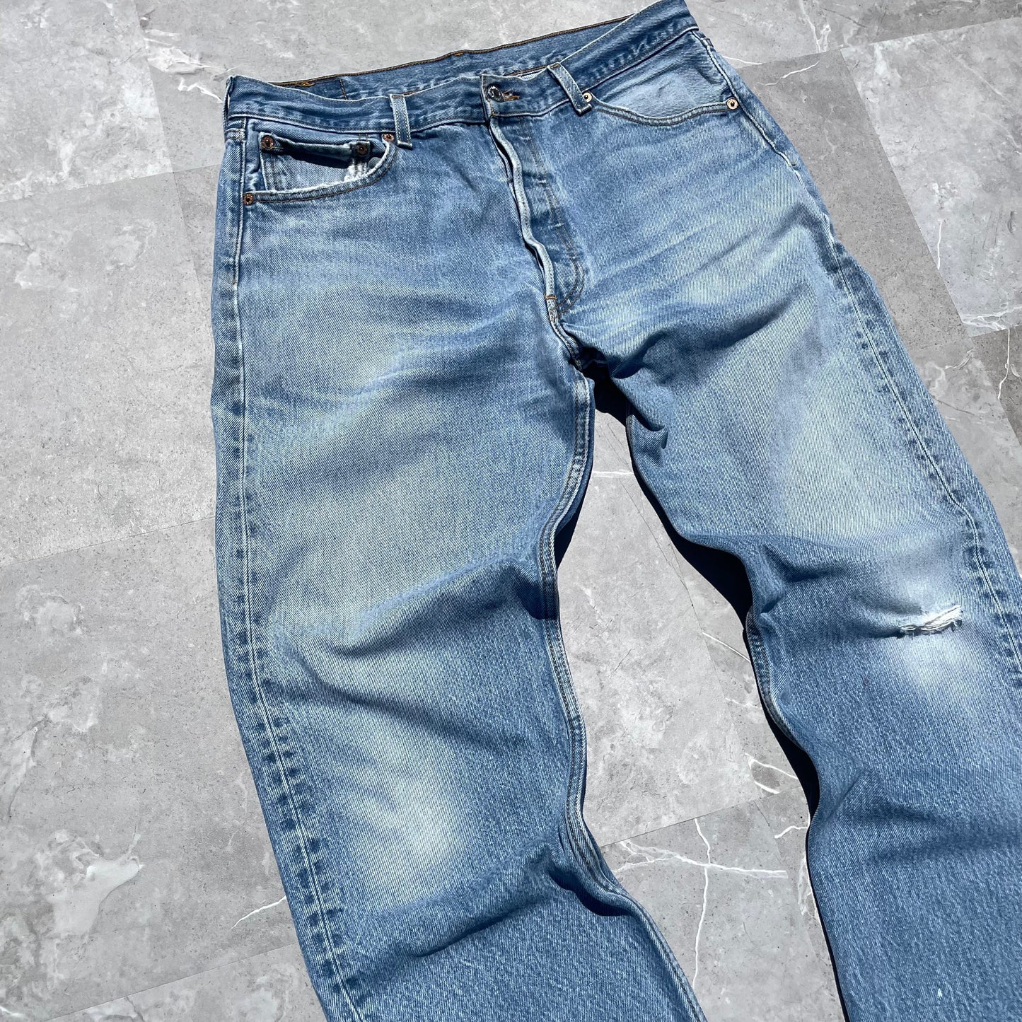 00s Levi’s 501XX 36x34 KiiChain Clothing