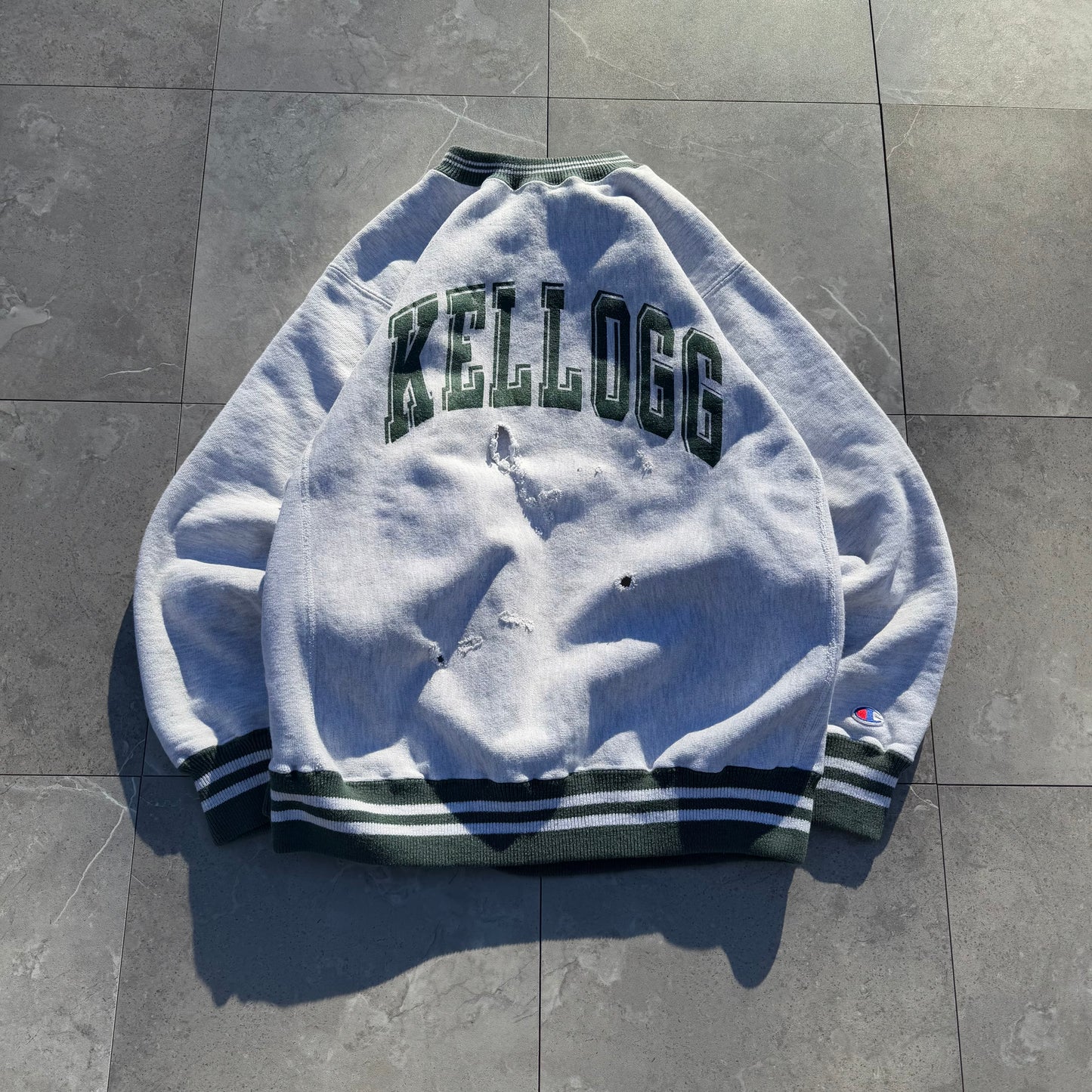 90s Champion Reverse Weave Kellogg School of Management Made in USA Thrashed College Sweatshirt