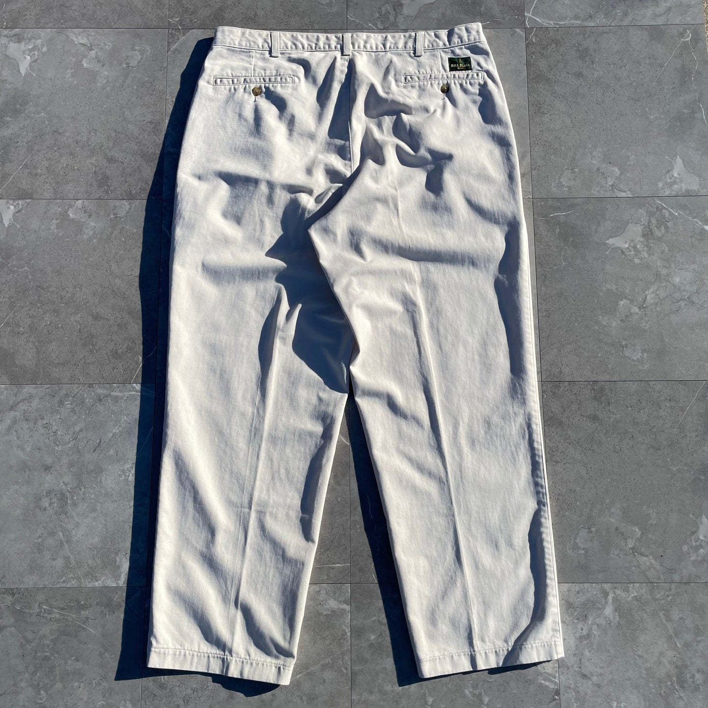 90s Bill Blass Two-Tuck Pleated Off-White/Cream Chino Pants KiiChain Clothing
