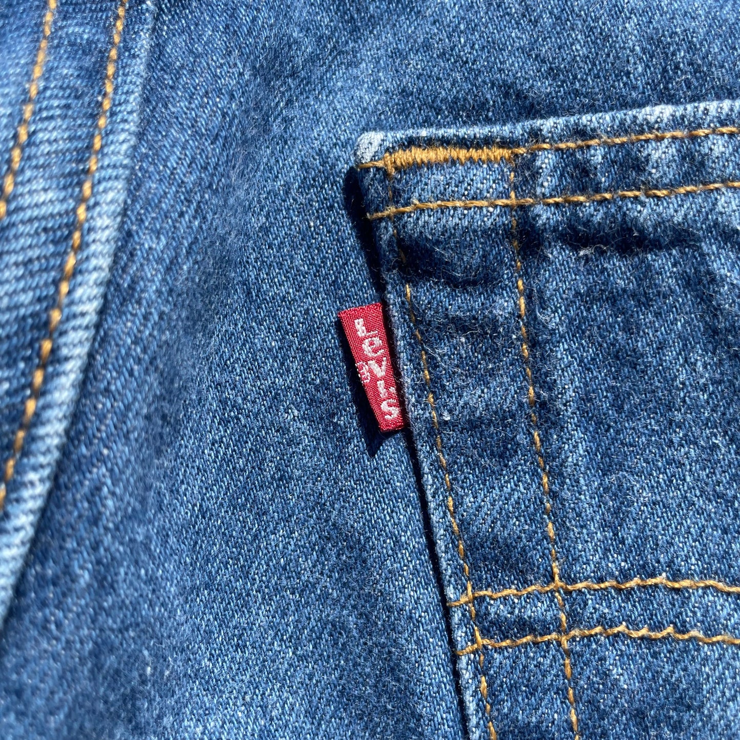 90s Levi's 501xx Made in USA Cropped Denim 34x38 KiiChain Clothing