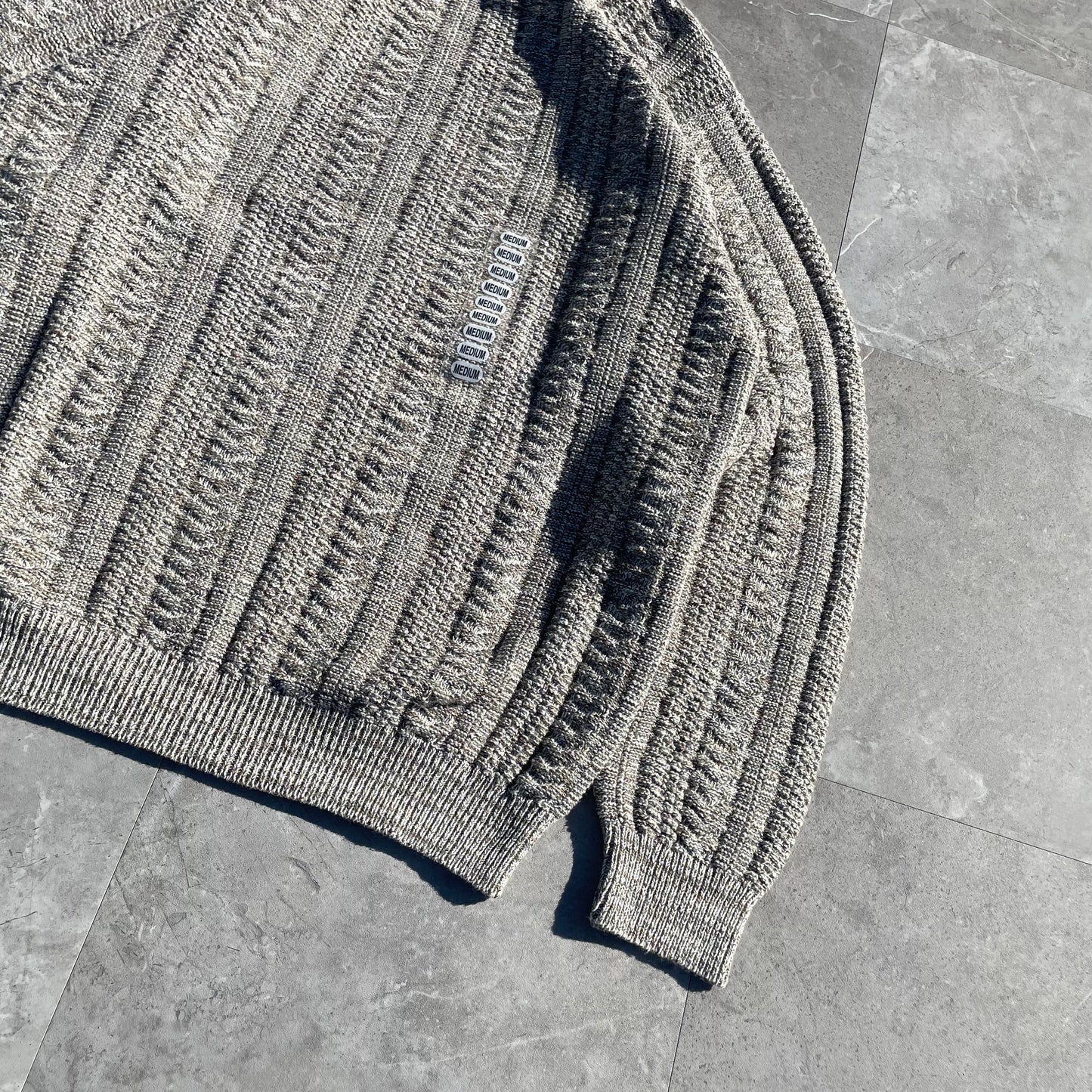 90s Bill Blass Made in USA Deadstock Gray/Beige Textured Knit KiiChain Clothing