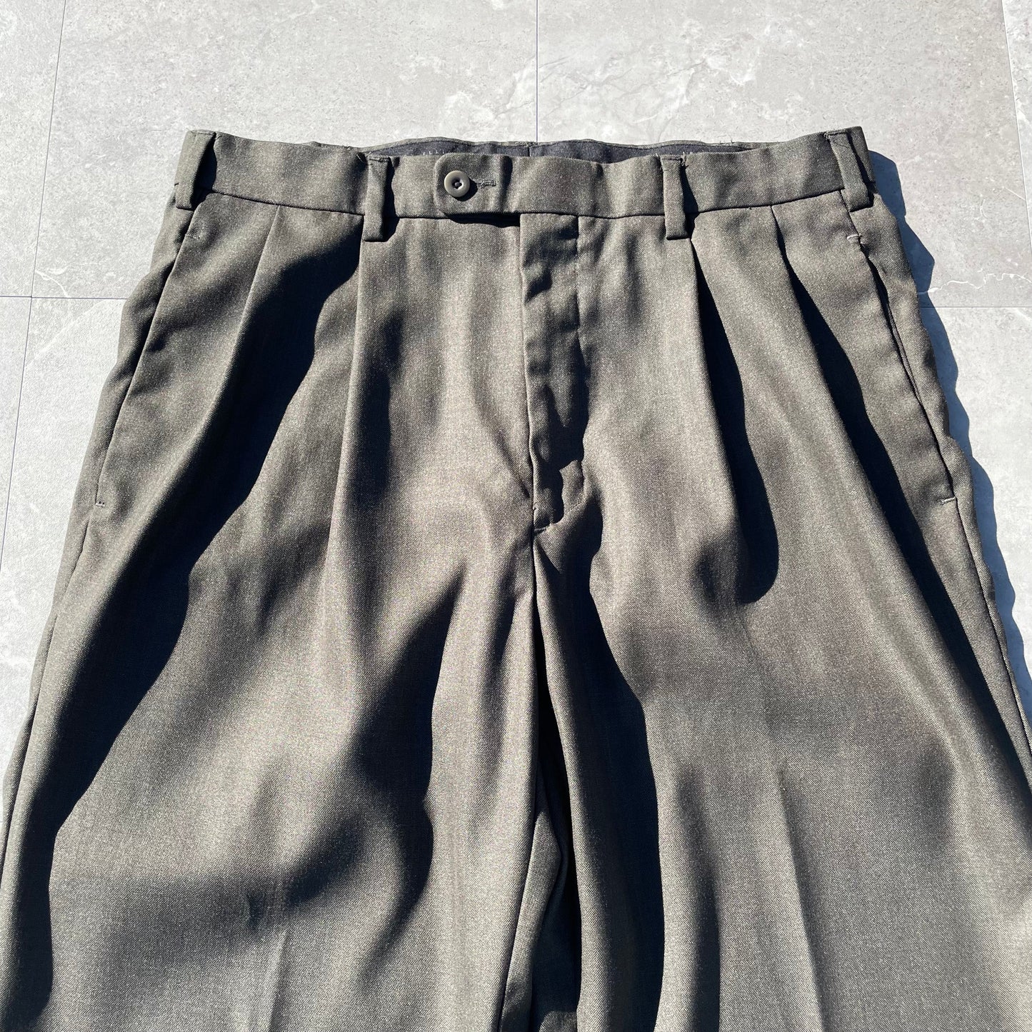 00s Perry Ellis Portfolio Two-Tuck Pleated Green/Brown Slacks 34x30 KiiChain Clothing