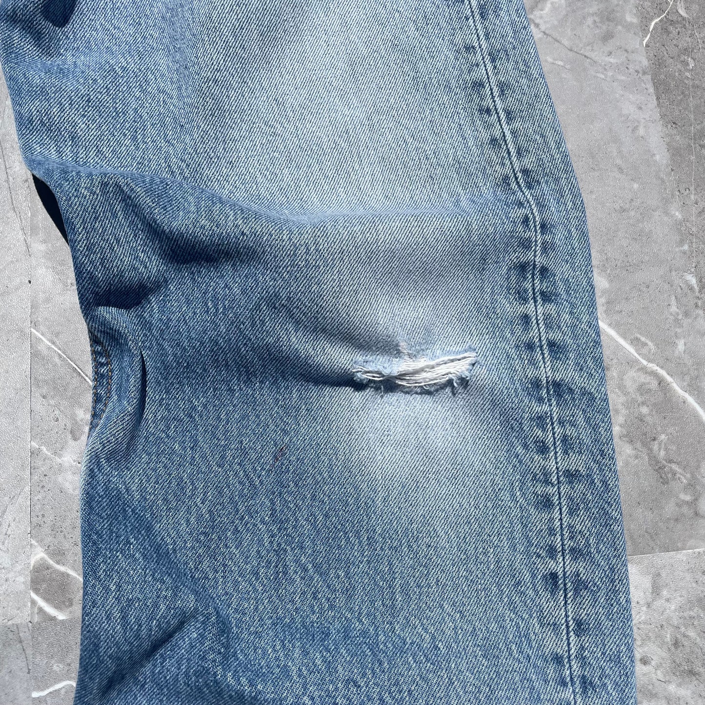 00s Levi’s 501XX 36x34 KiiChain Clothing