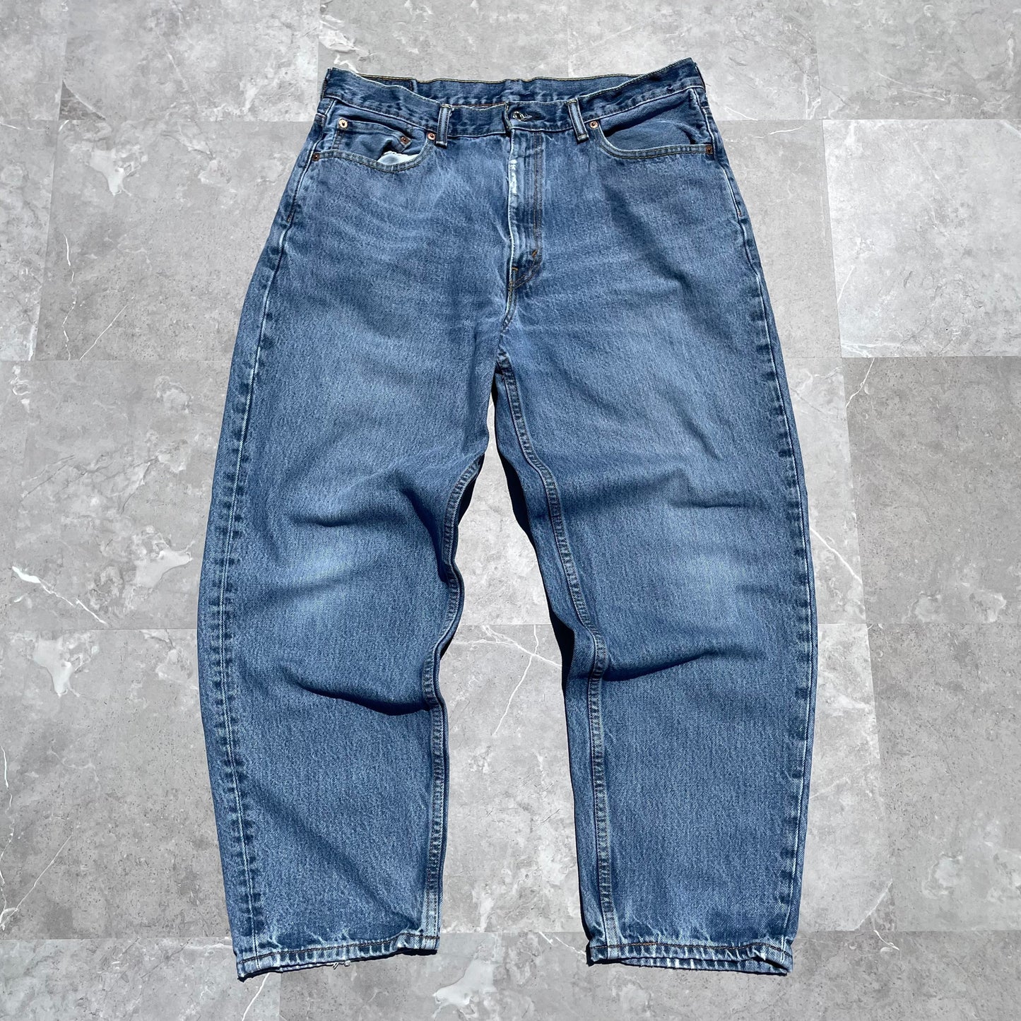 00s Levi’s 560 36x30 KiiChain Clothing