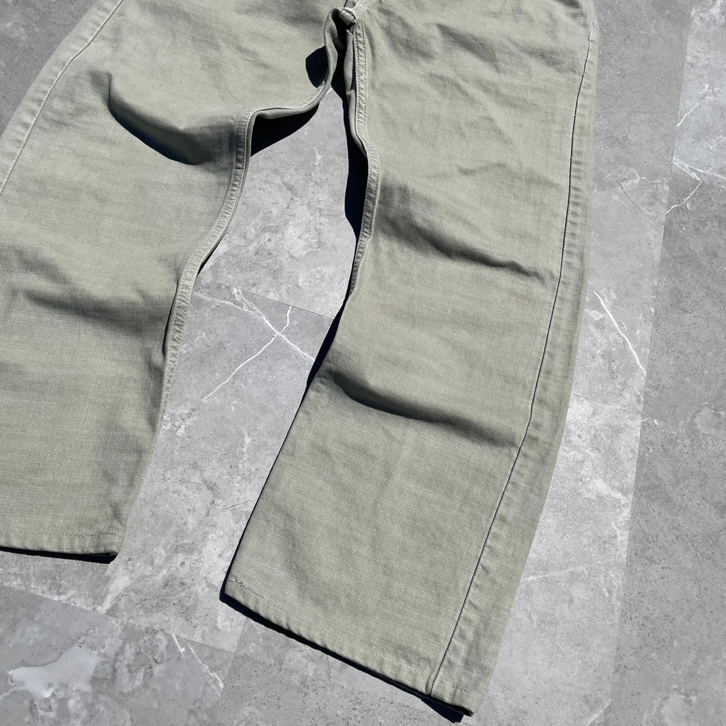 00s Levi’s 505 Light Green Denim 33x30 KiiChain Clothing