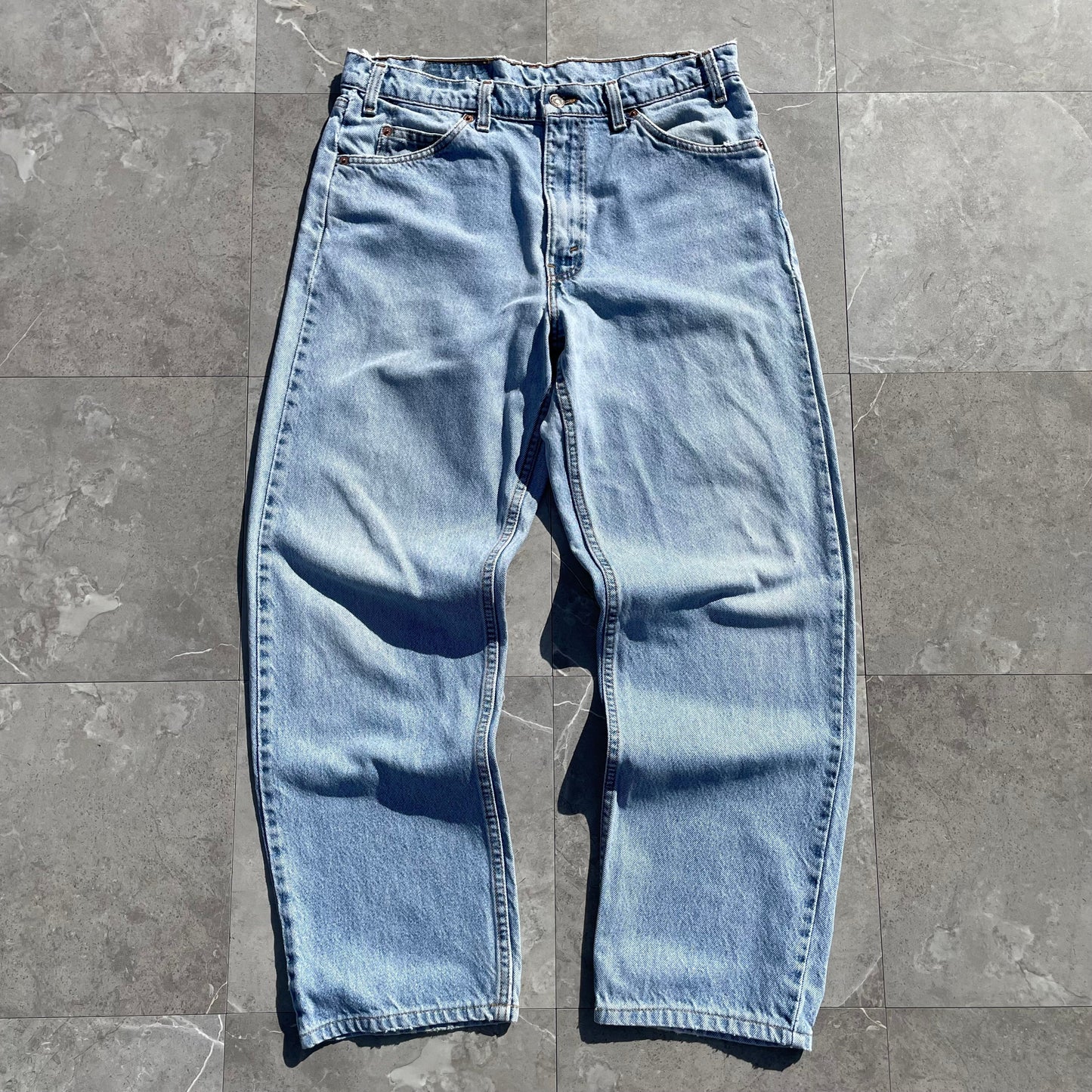 90s Levi's 550 Made in USA Denim 34x30 KiiChain Clothing