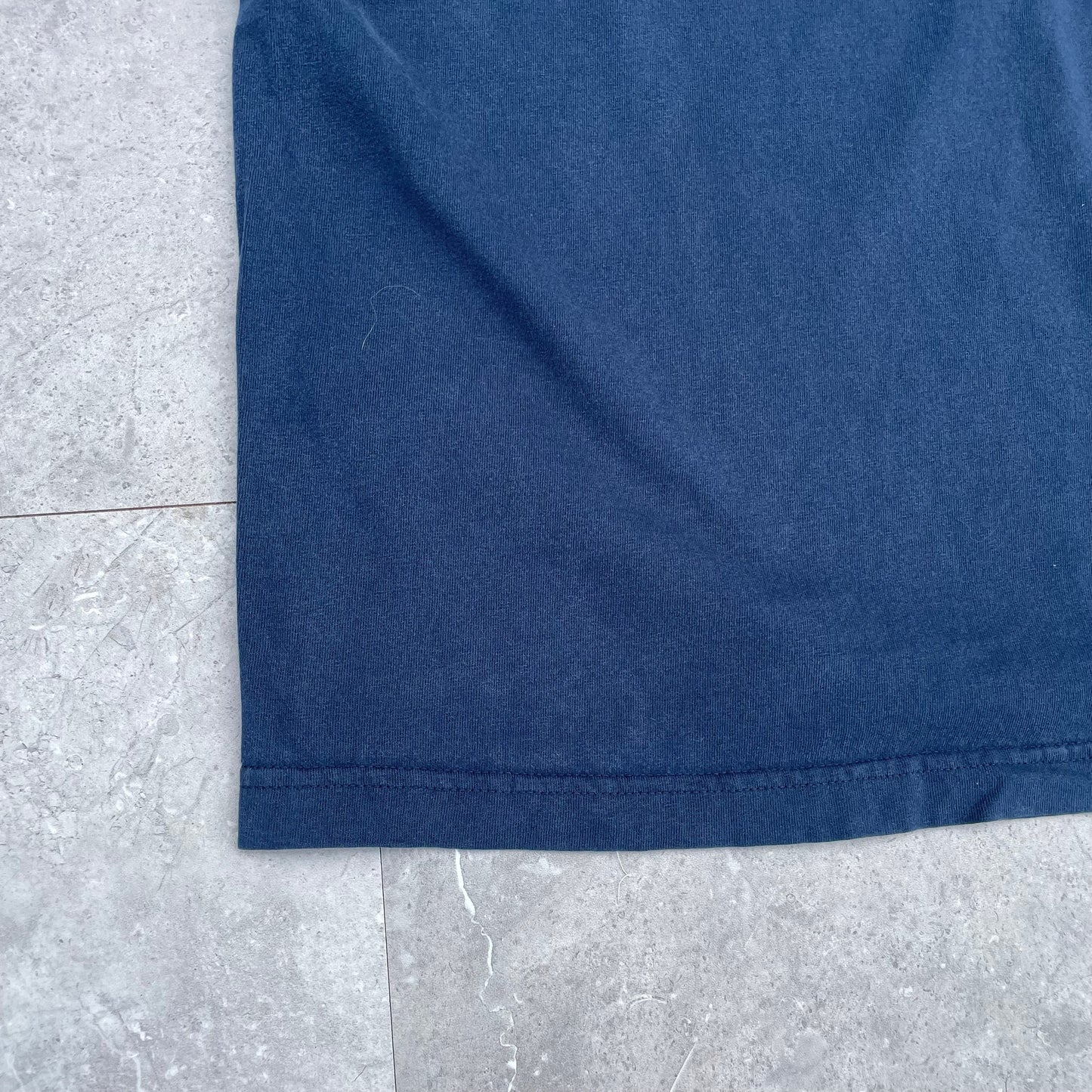 00s Fila Faded Graphic T-Shirt KiiChain Clothing