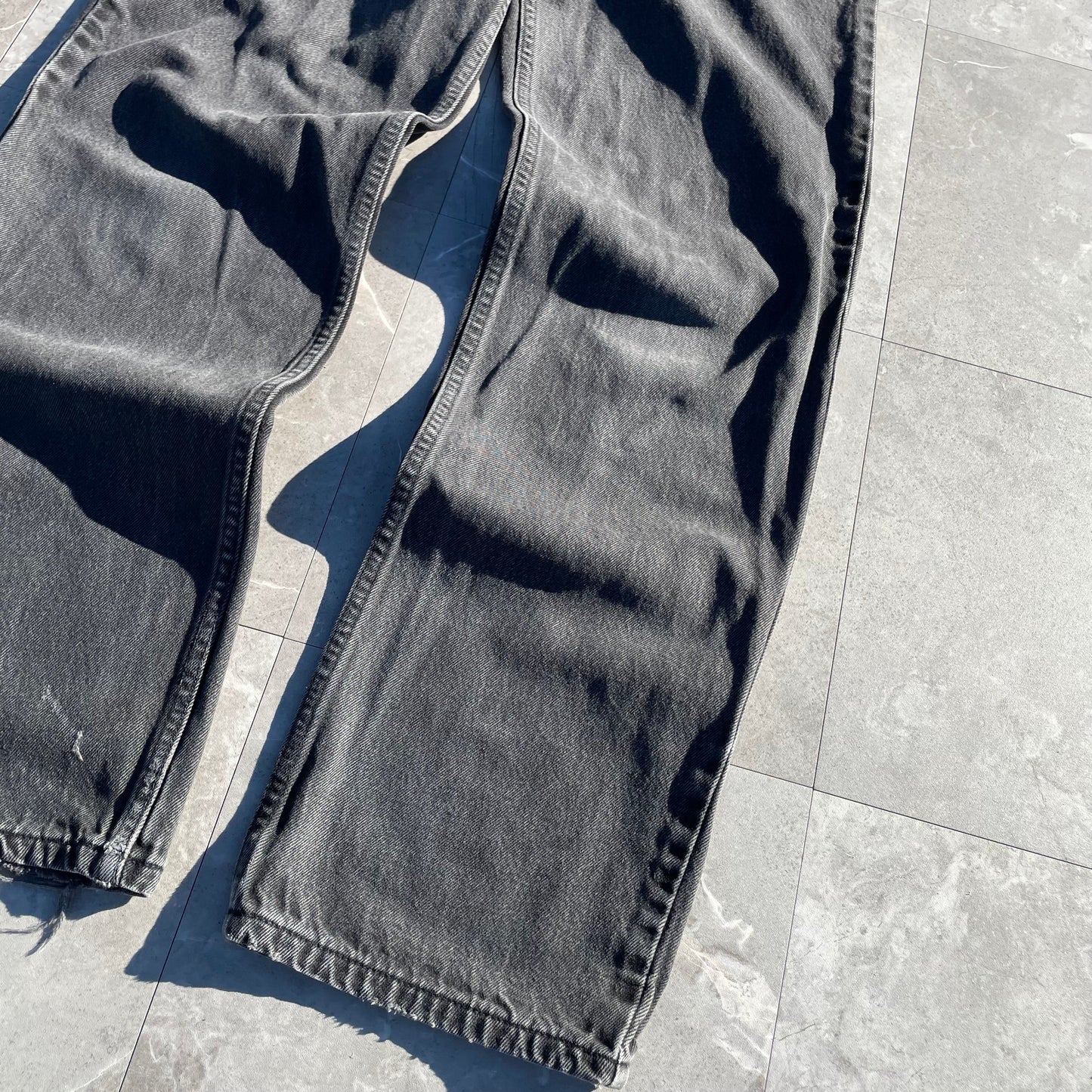 90s-00s Old Navy Loose Straight Fit Black Denim 33x34 KiiChain Clothing