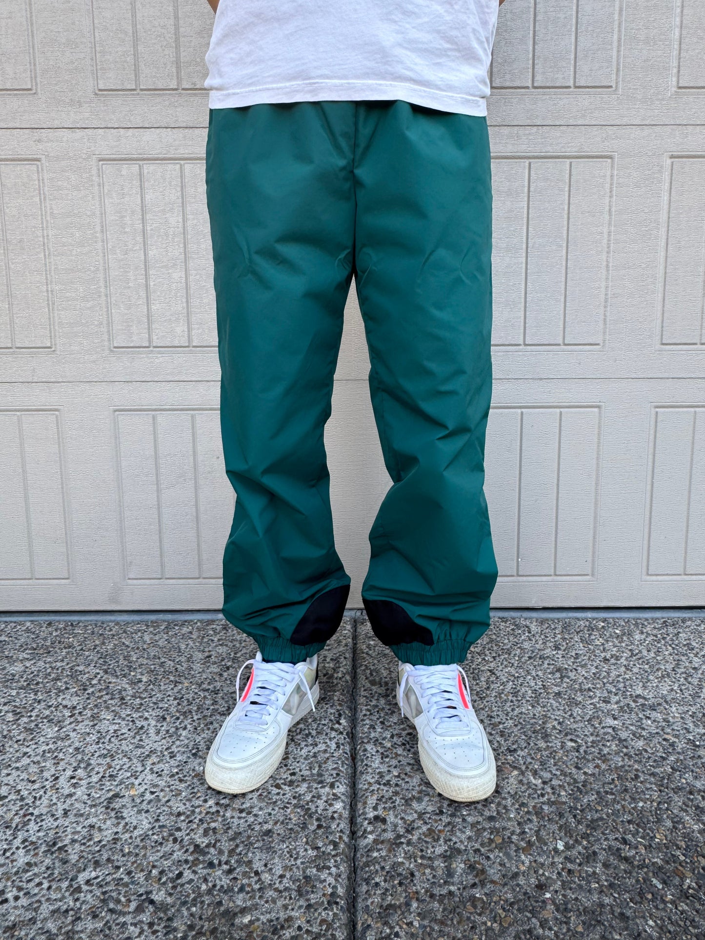 90s Columbia Nylon Pants Size M KiiChain Clothing