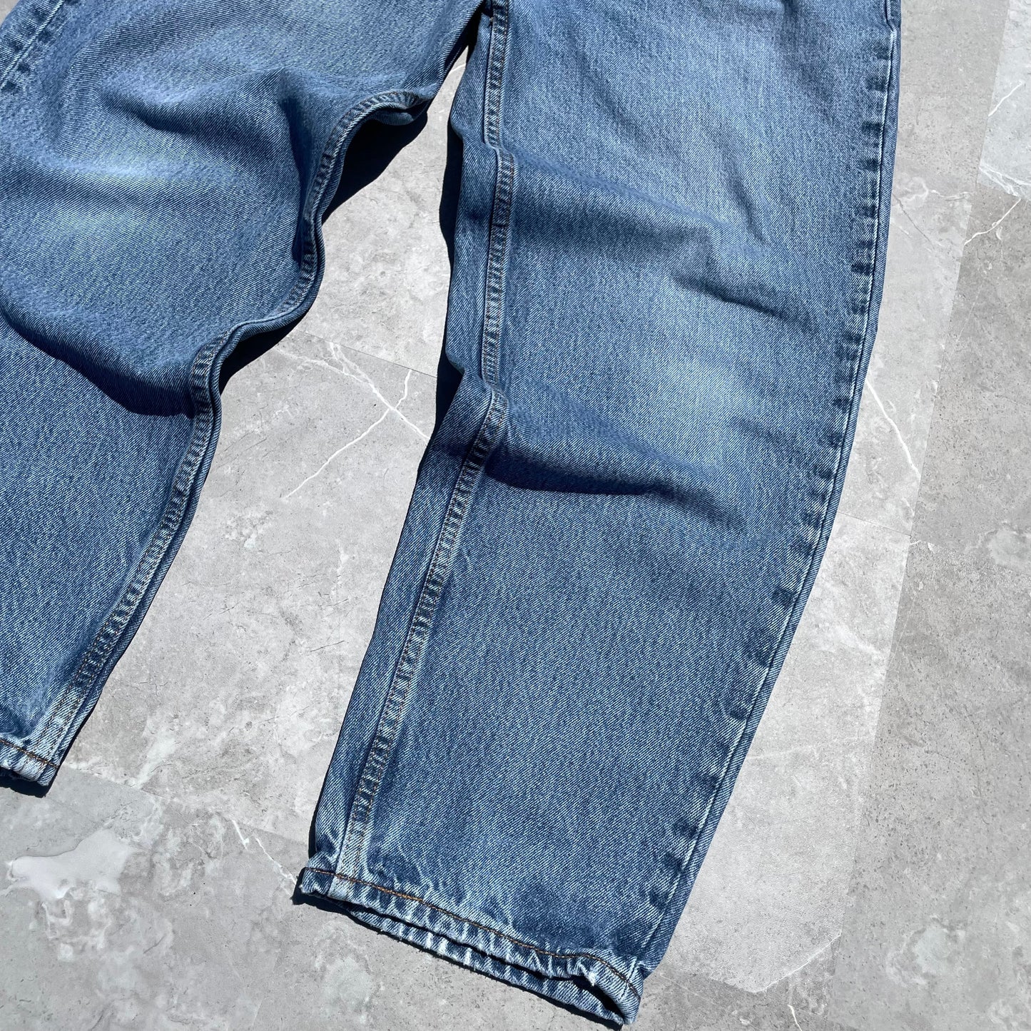 00s Levi’s 560 36x30 KiiChain Clothing