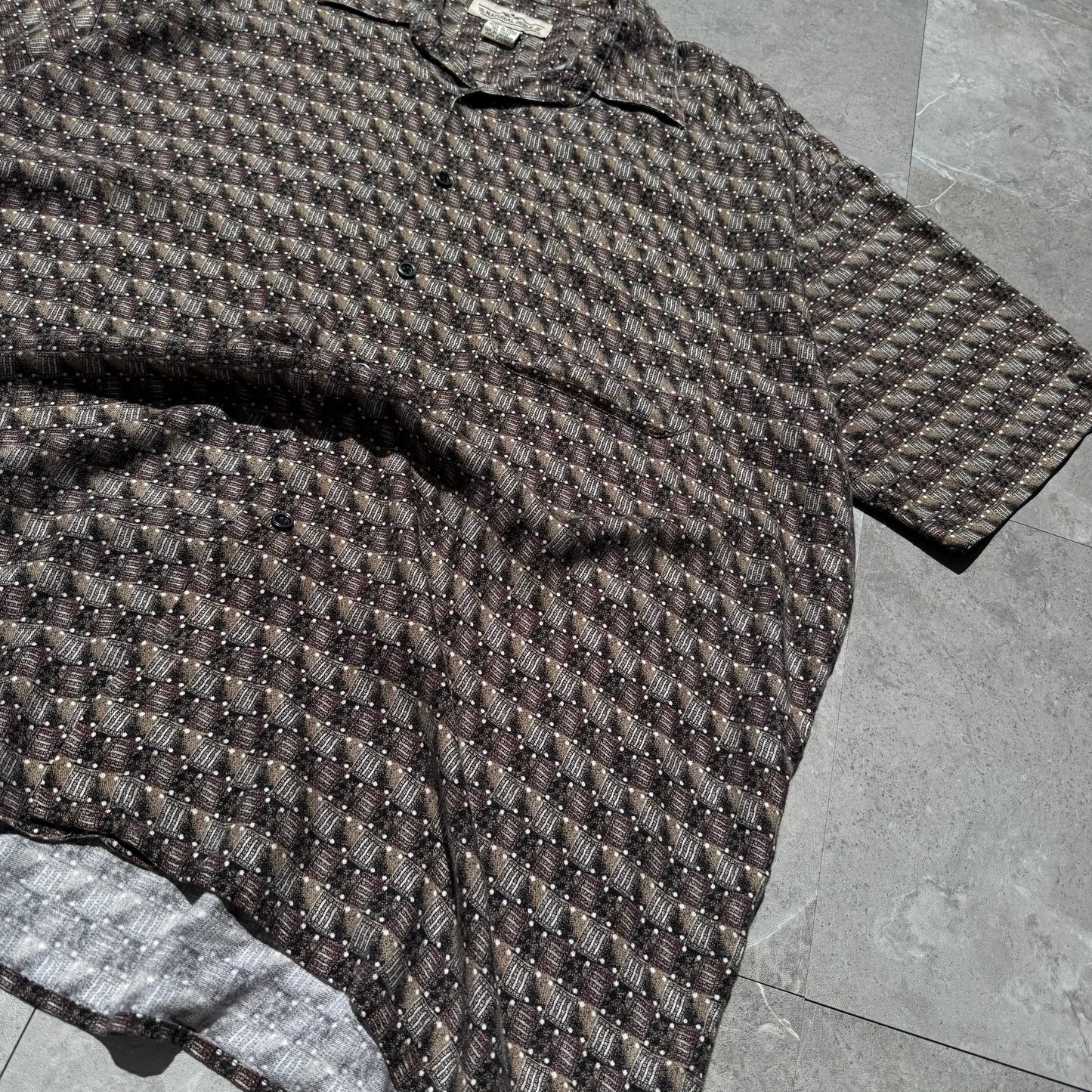90s Natural Issue Box Pattern Rayon Short Sleeve Shirt KiiChain Clothing