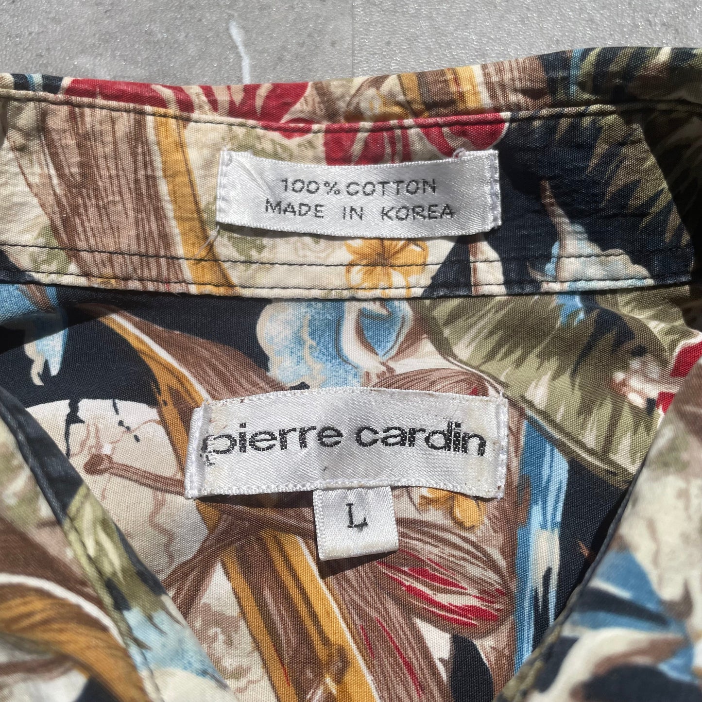 90s Pierre Cardin Graphic Short Sleeve Shirt KiiChain Clothing
