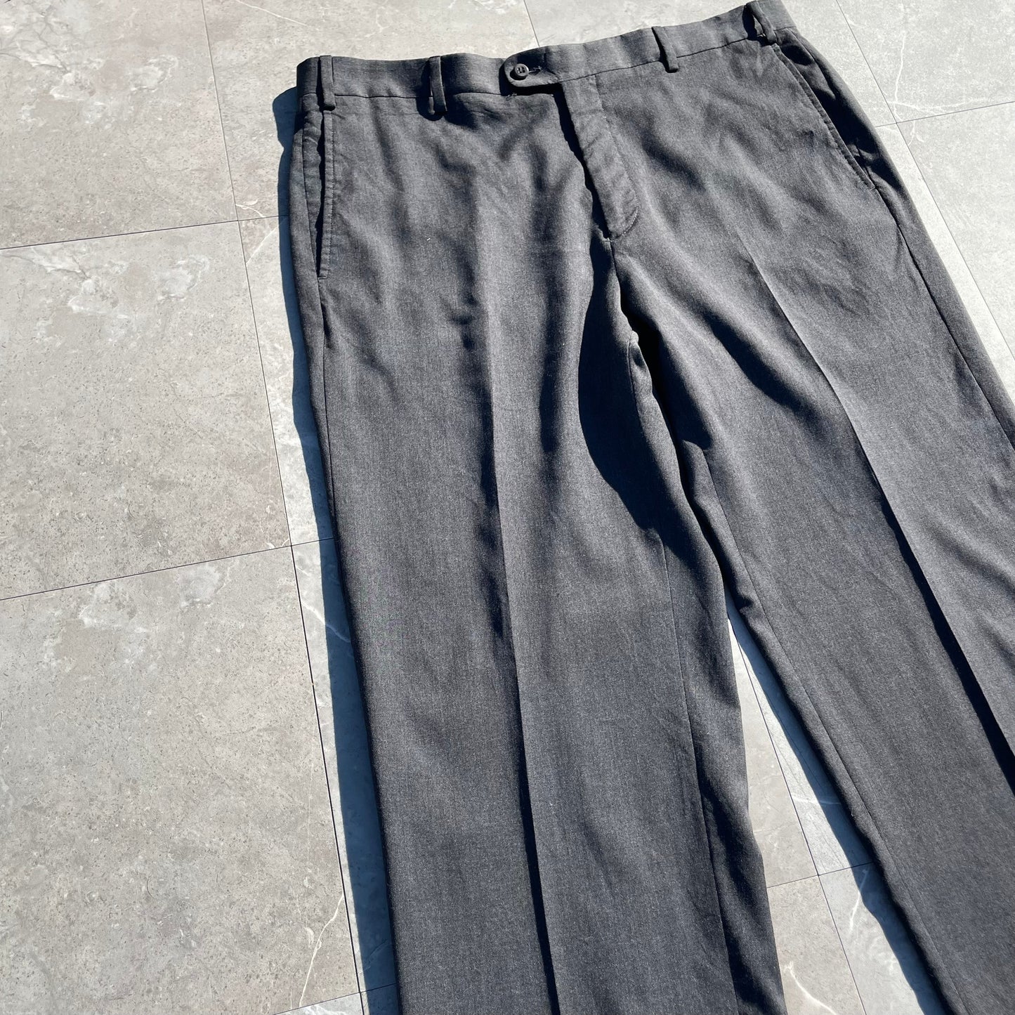 90s-00s Zanella Made in Italy Dark Gray Pleated Slacks Size 38 KiiChain Clothing