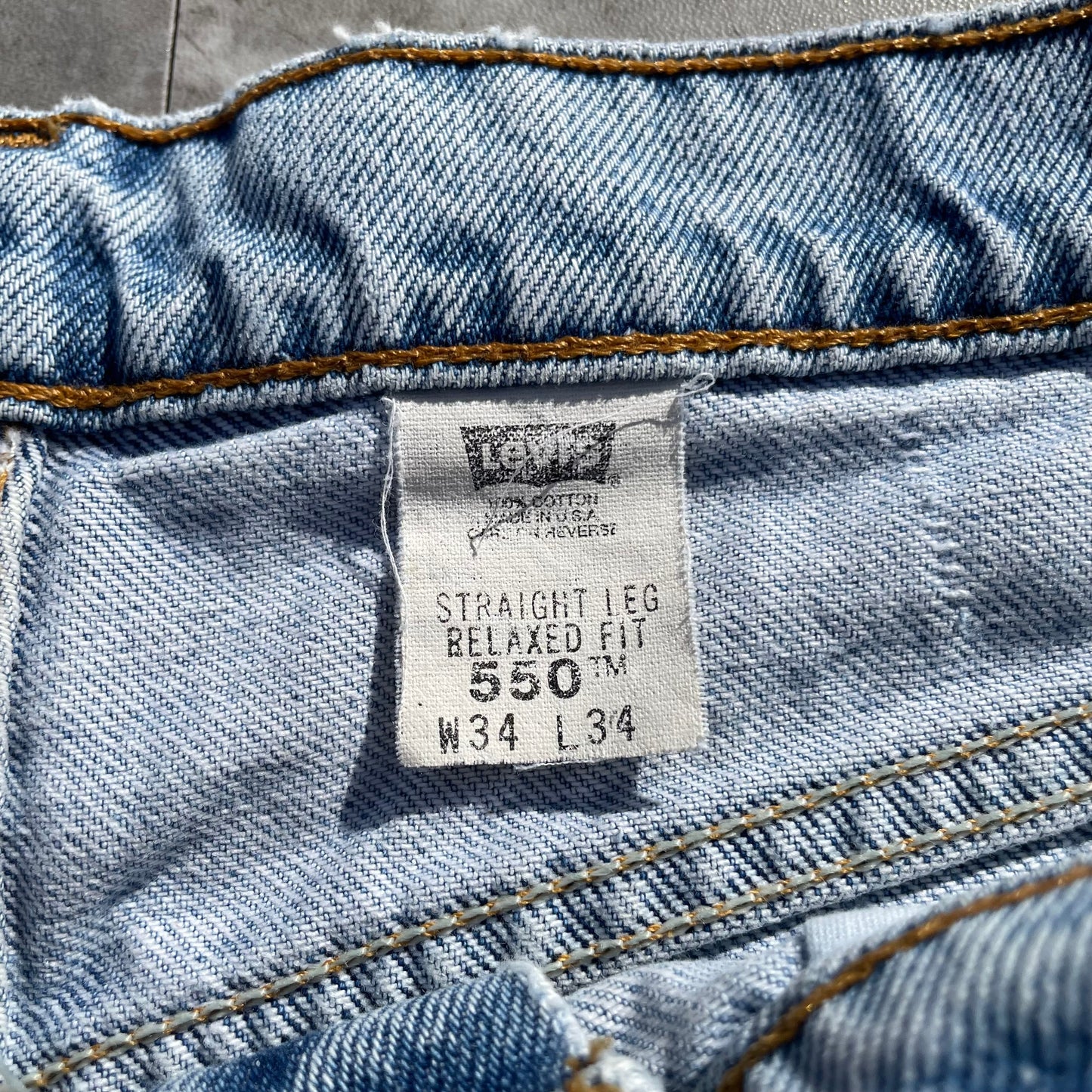 90s Levi's 550 Made in USA Denim 34x30 KiiChain Clothing