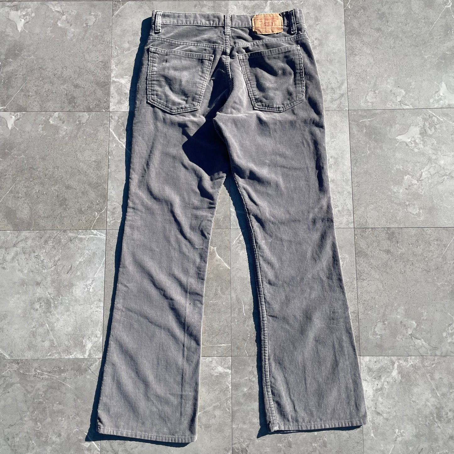 70s-80s Levi's 517 Made in USA 42 Talon Zipper Corduroy Flared Pants 32x32 KiiChain Clothing