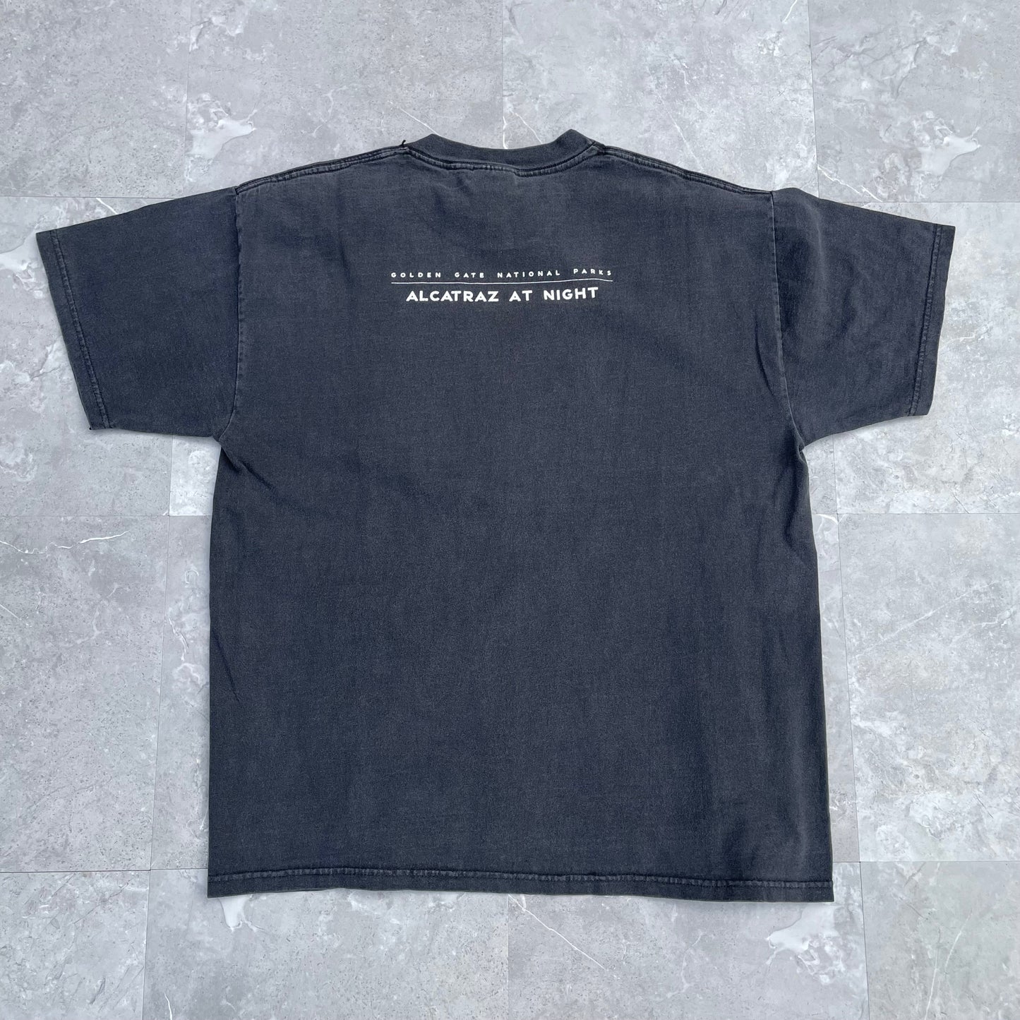 90s Hanes Alcatraz 1999 Faded Graphic T-Shirt KiiChain Clothing