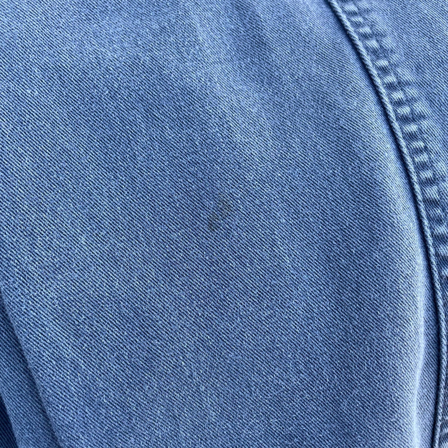 80s-90s Dockers Made in USA Two-Tuck Pleated Faded Blue Chino Pants 33x31 KiiChain Clothing