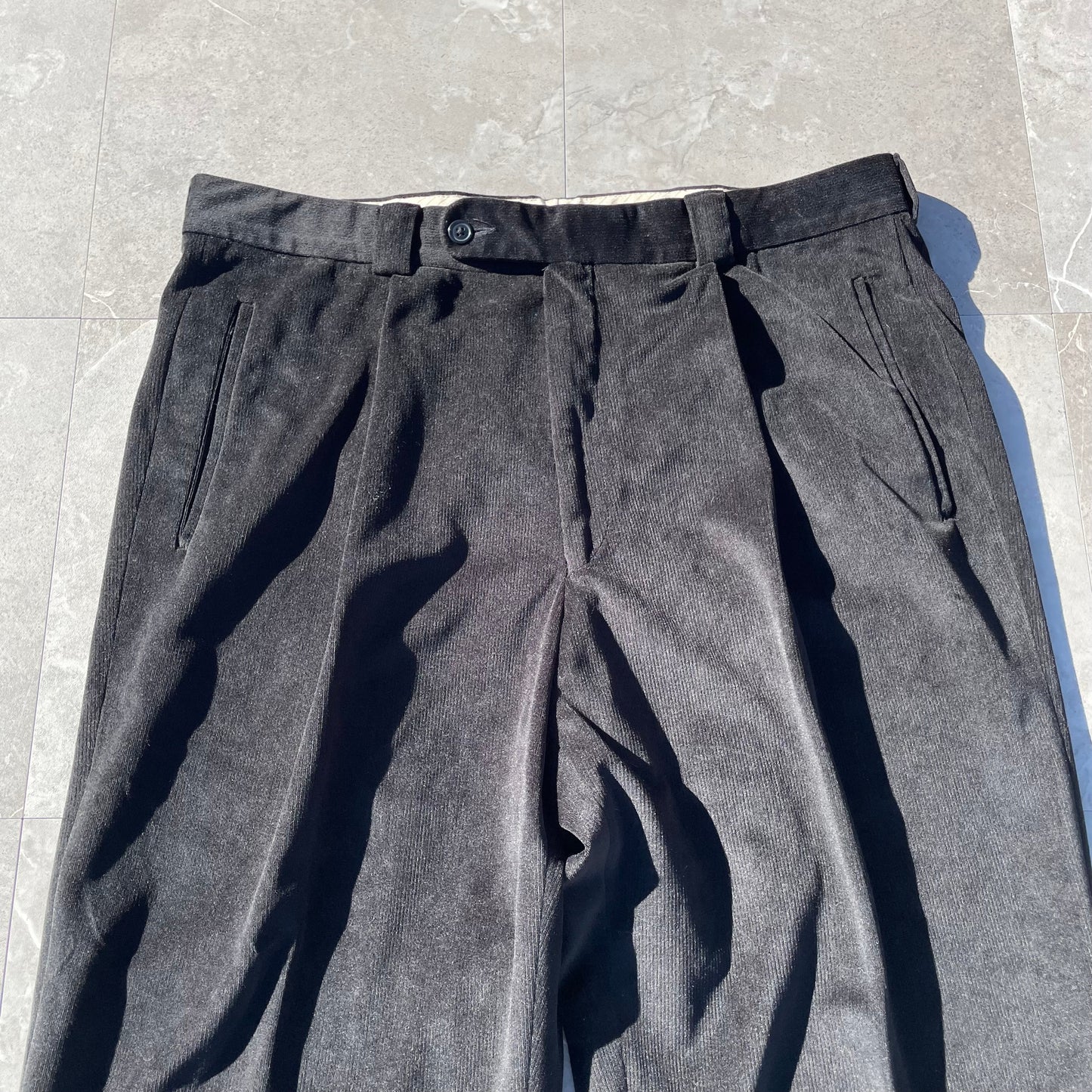 90s Nordstrom Ballin Made in Canada Black Pleated Slacks KiiChain Clothing