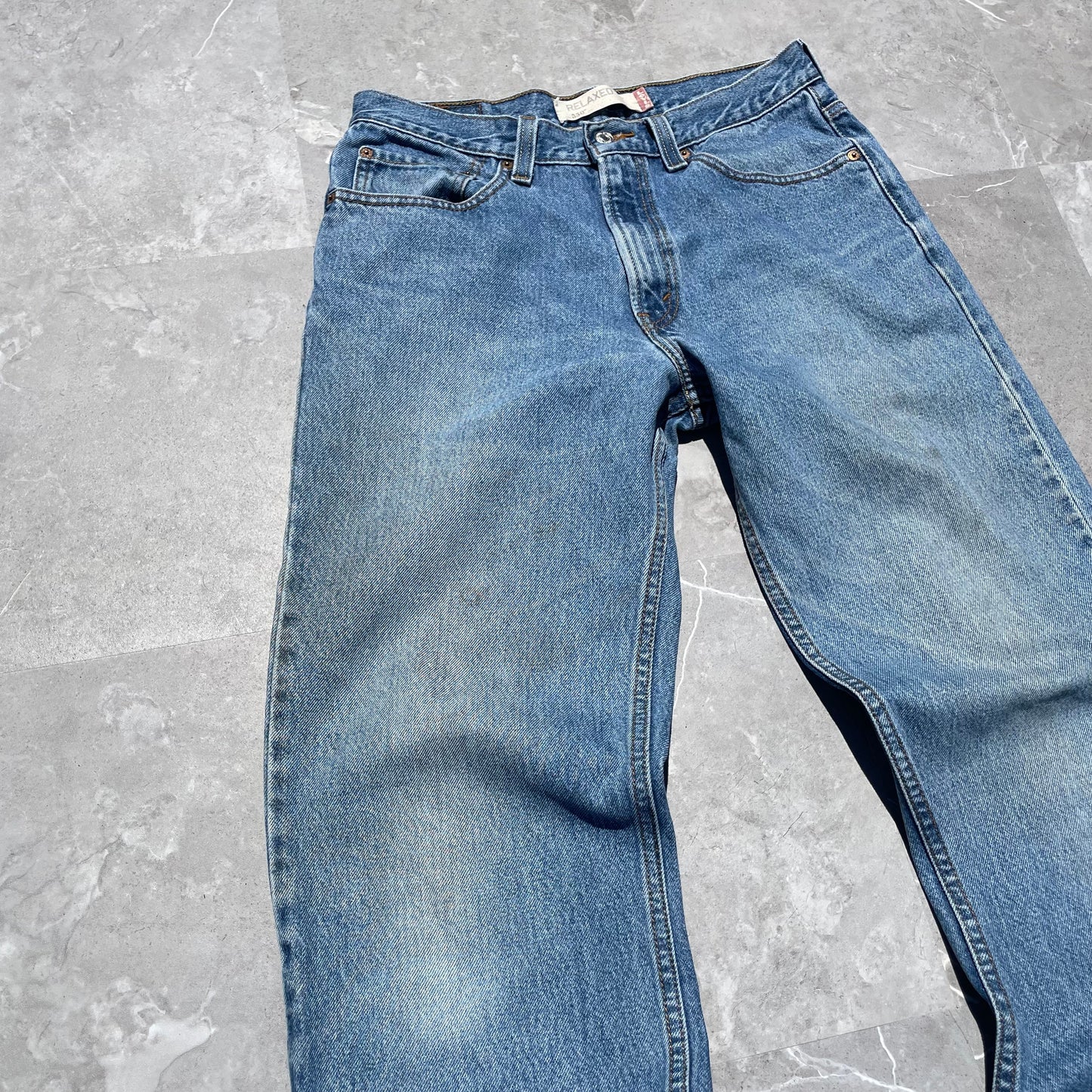 00s Levi’s 550 32x34 KiiChain Clothing