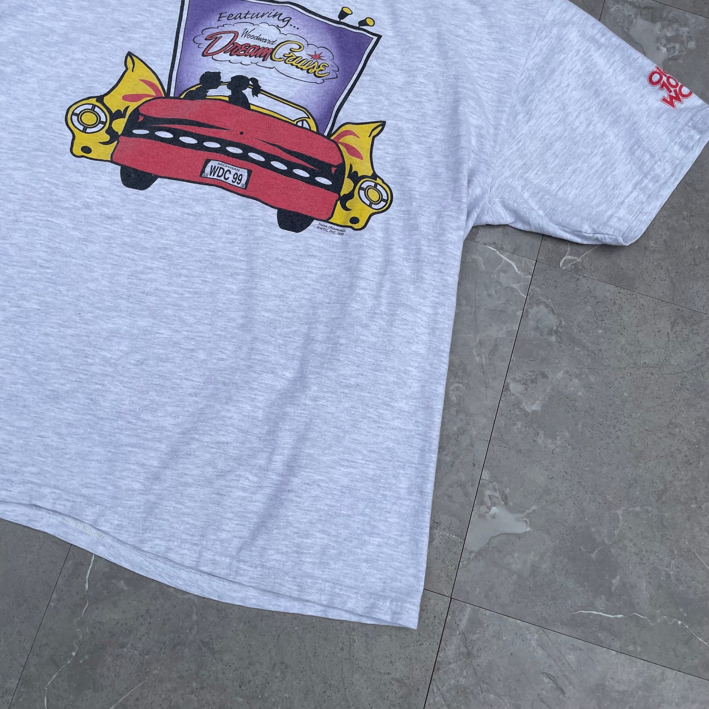 00s Hanes Woodward Dream Cruise Graphic T-Shirt